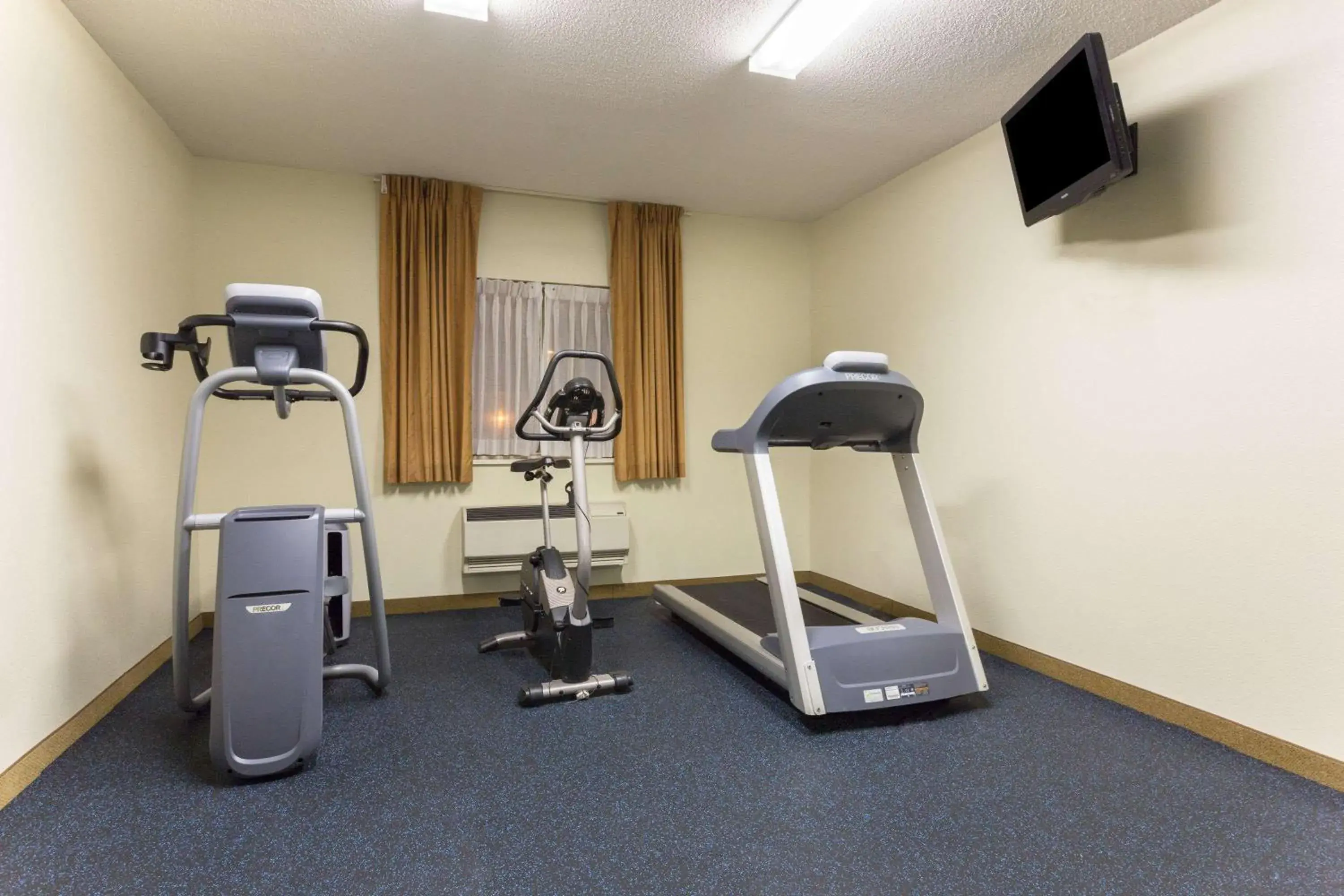 Fitness centre/facilities, Fitness Center/Facilities in Days Inn by Wyndham Colorado Springs Airport