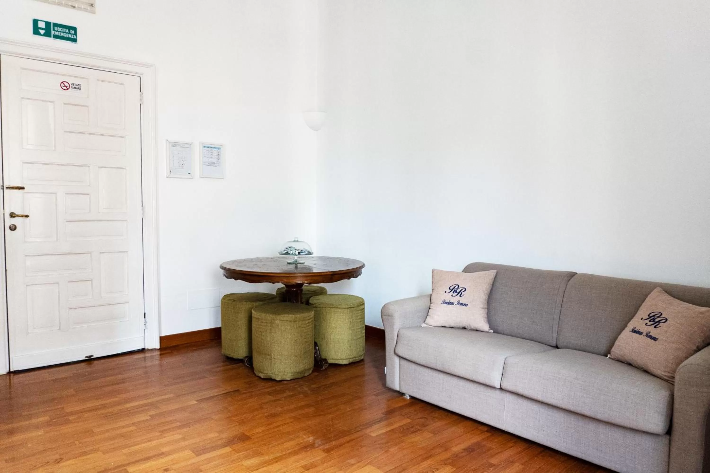 Living room in Residenza Romana