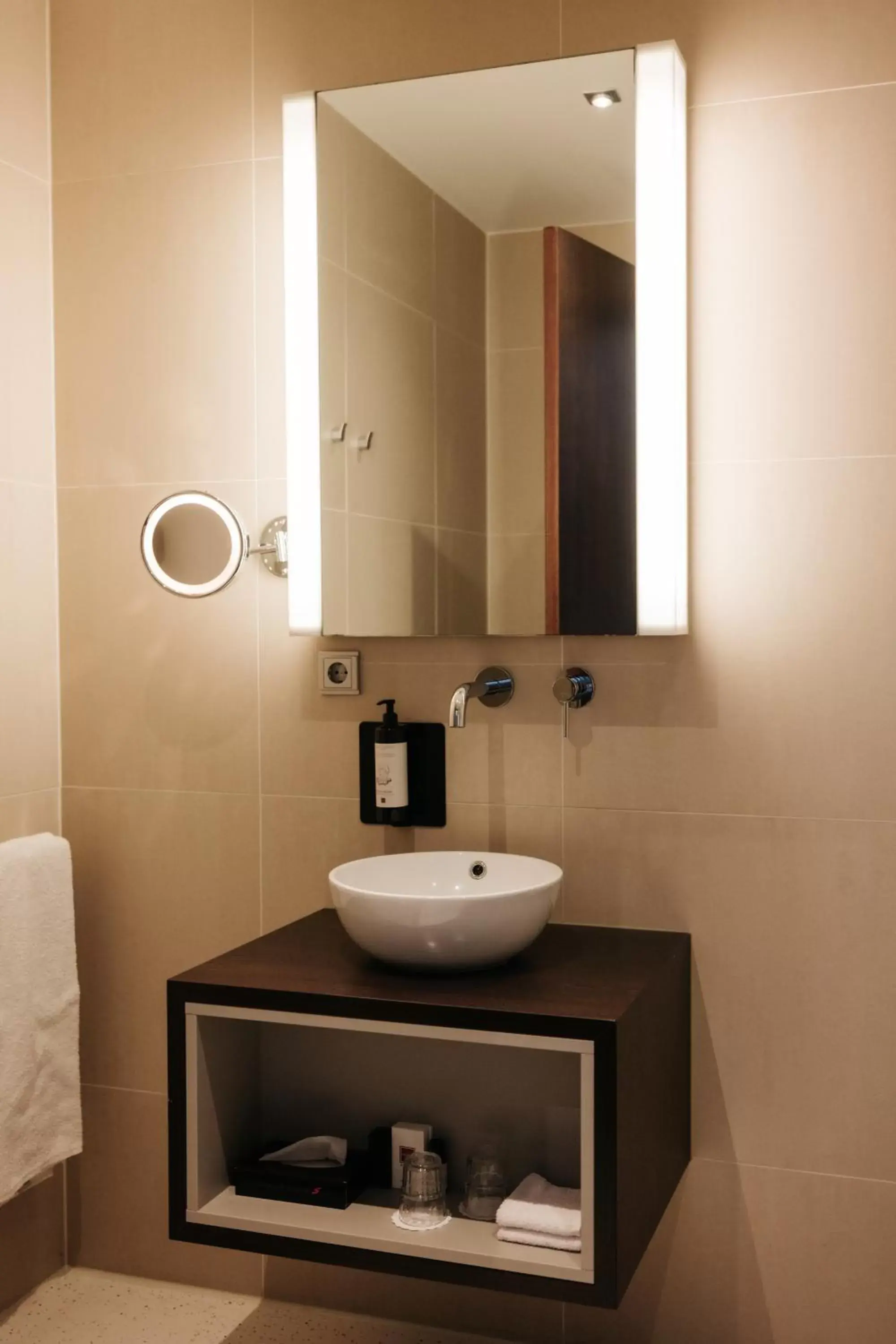 Bathroom in Hotel & Spa Savarin