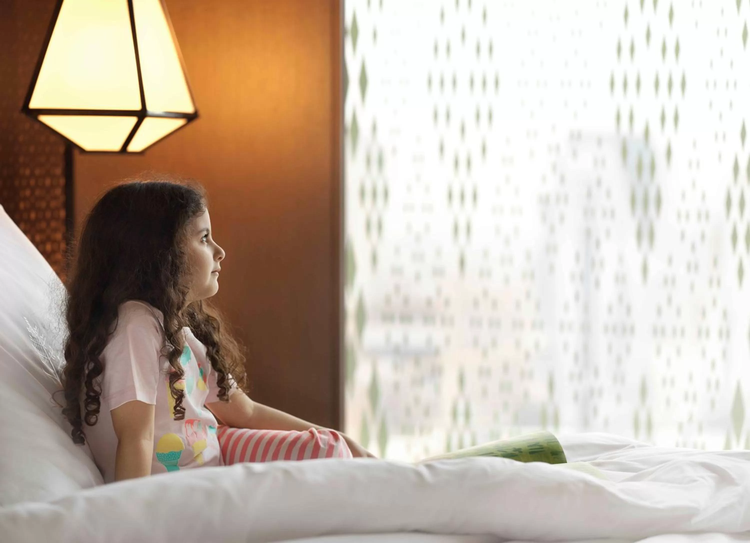 Bedroom, Bed in Four Seasons Hotel Kuwait at Burj Alshaya