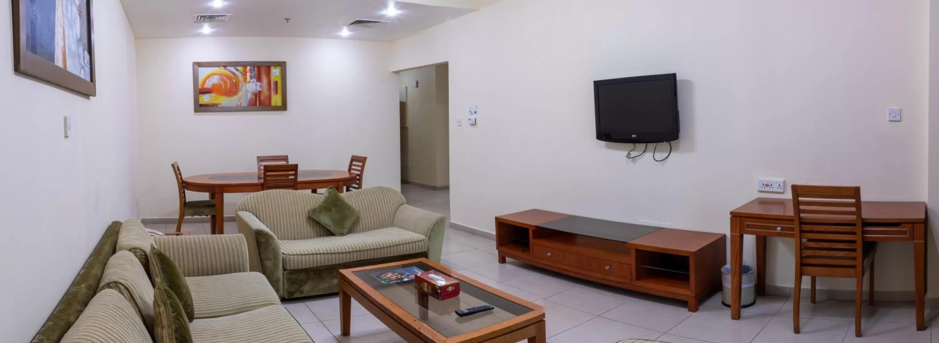 Living room in Wescott Plaza Hotel Apartments LLC Formerly West Zone Plaza Hotel Apts