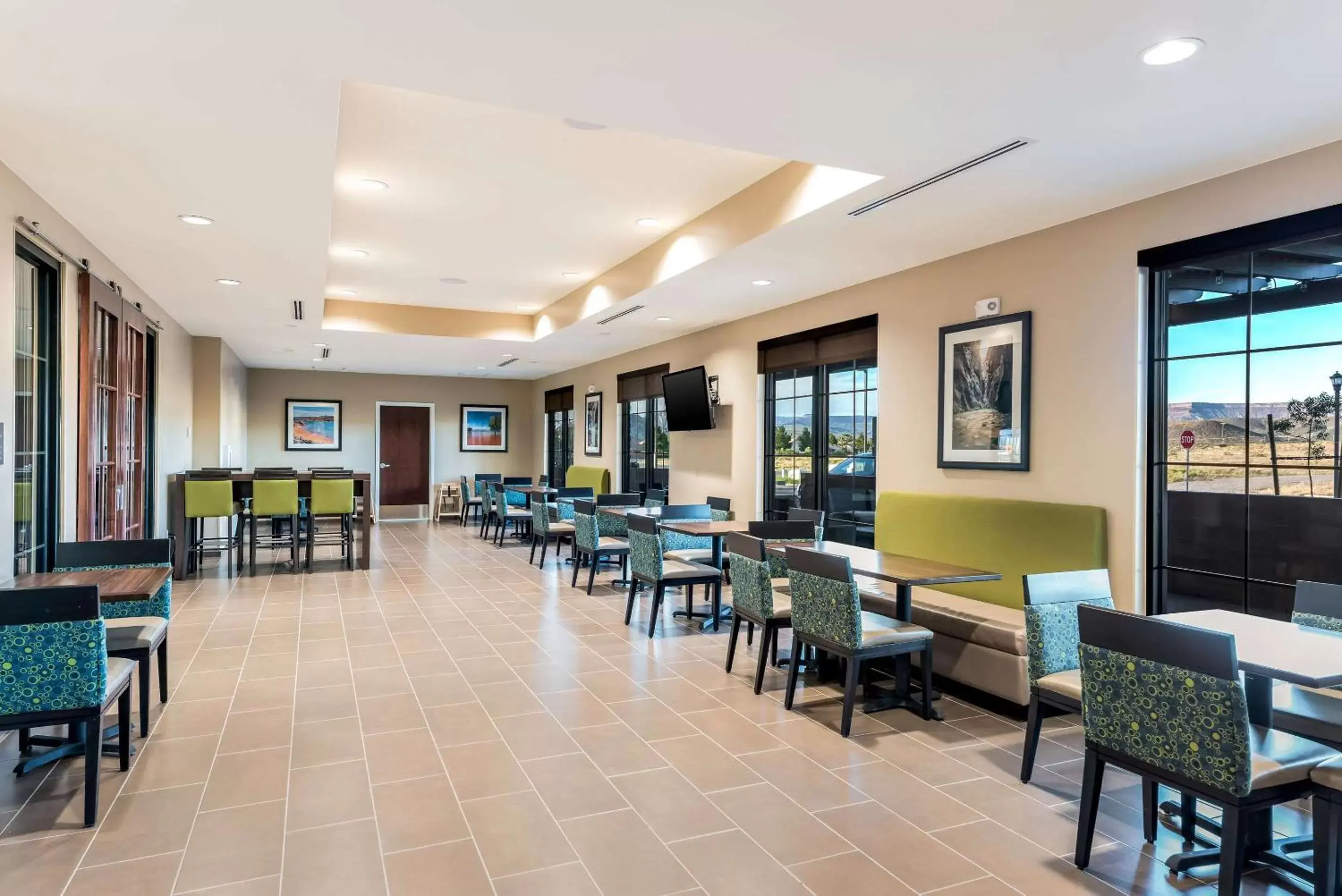 Restaurant/Places to Eat in Comfort Inn & Suites Zion Park Area