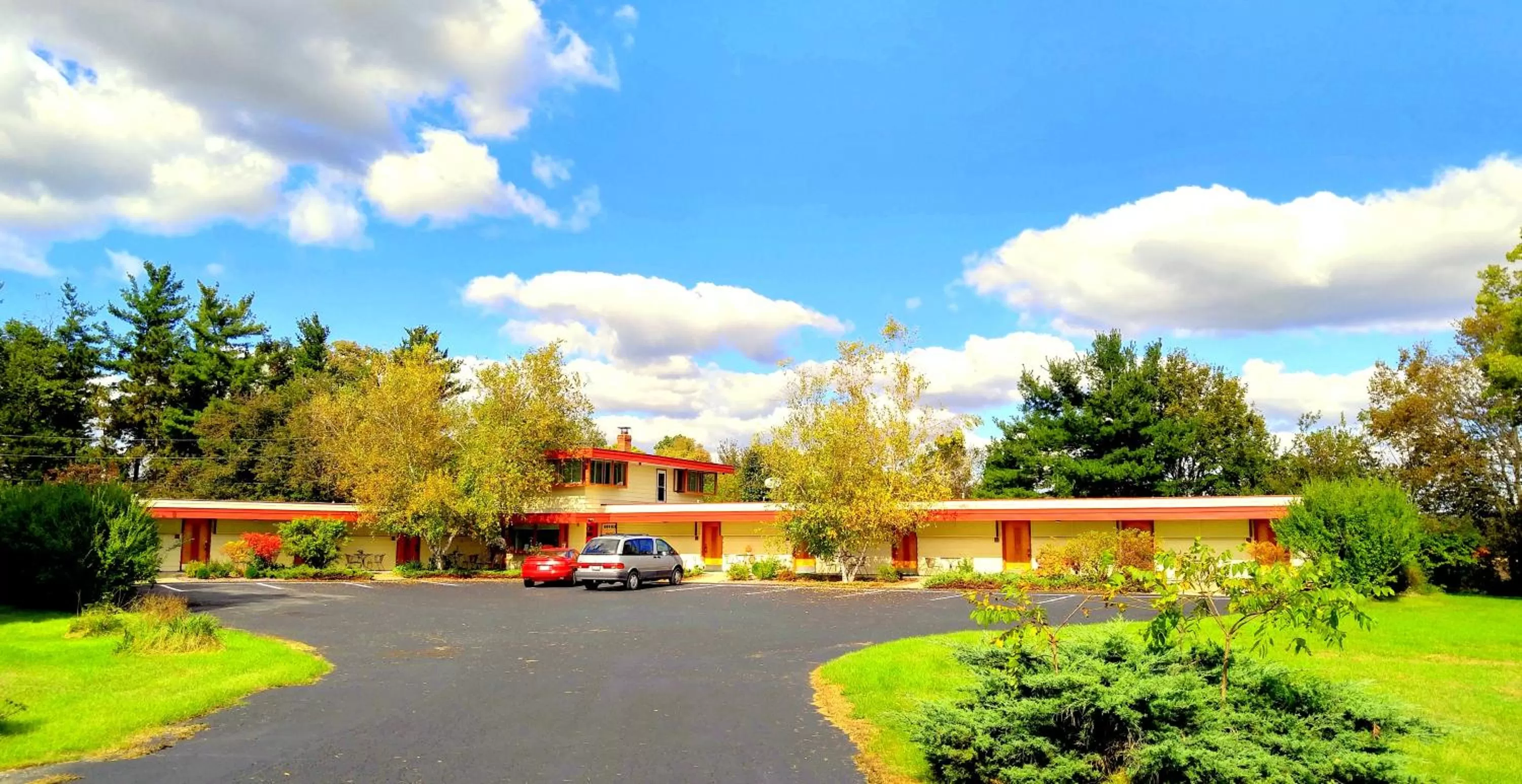 Property Building in The Usonian Inn LLC