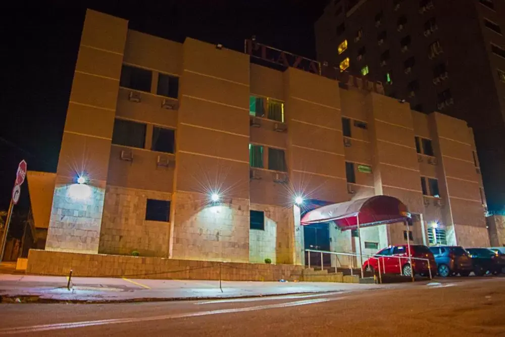 Facade/entrance, Property Building in Plaza Hotel São José dos Campos