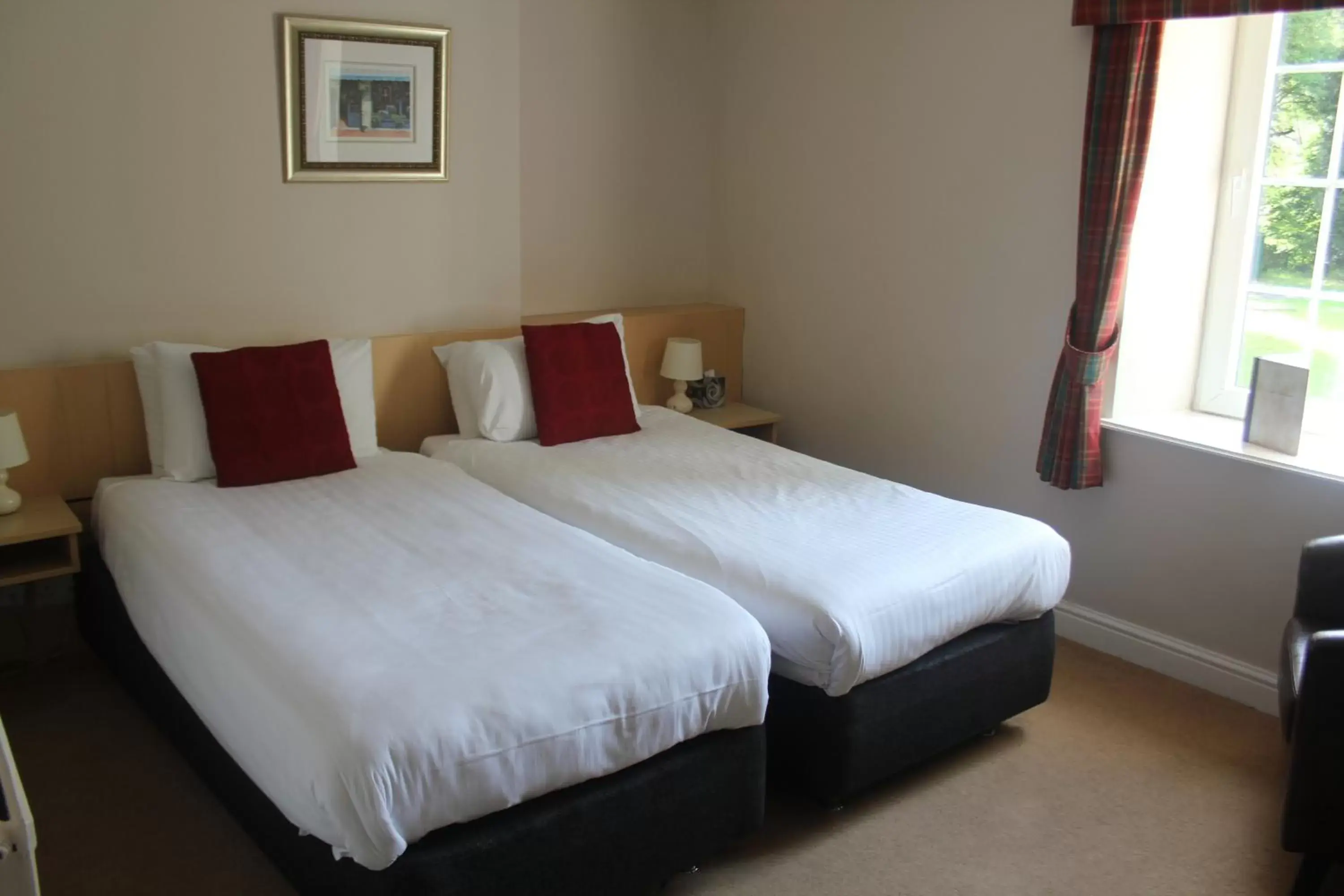 Bedroom, Bed in Nant Ddu Lodge Hotel & Spa