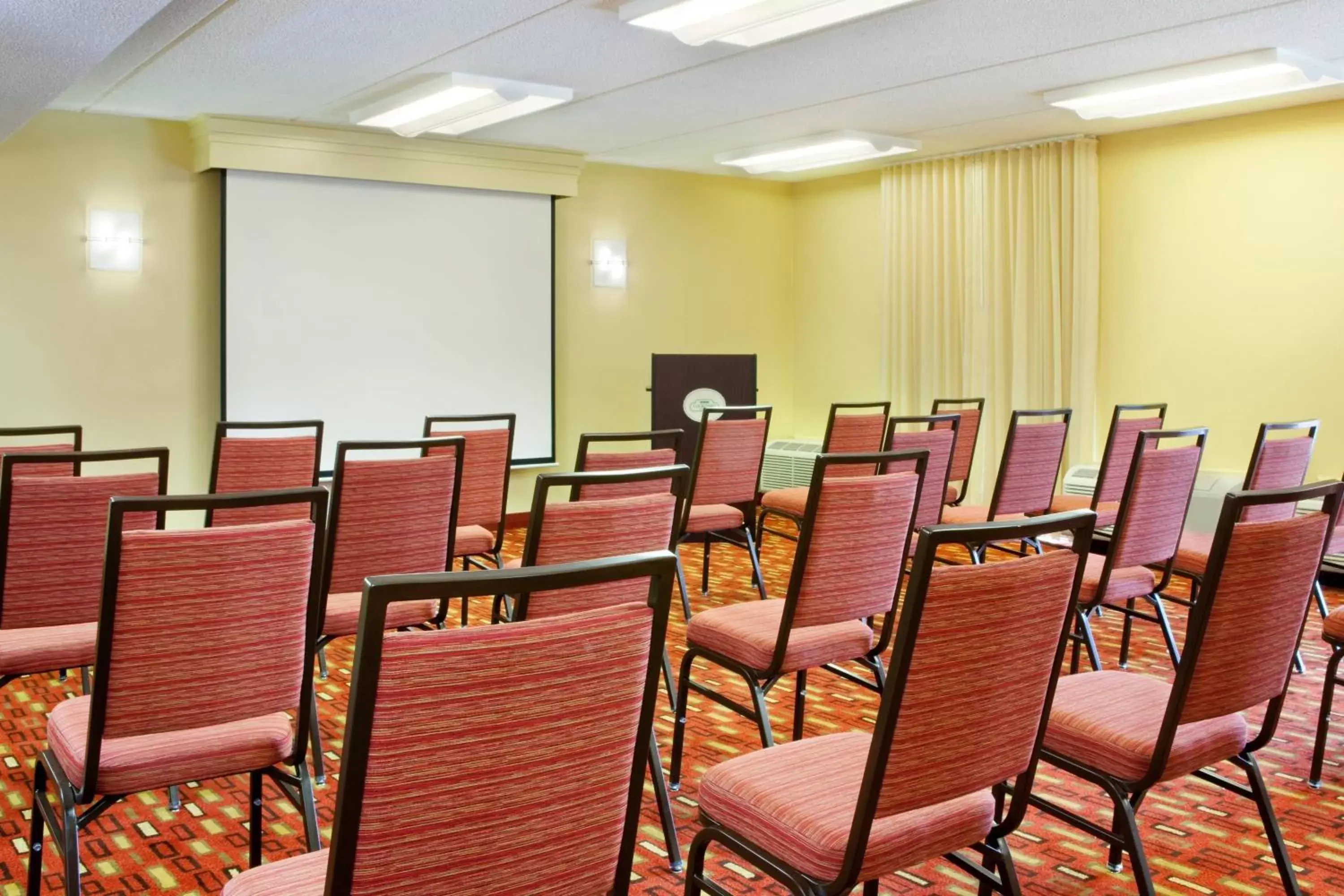Meeting/conference room in Courtyard by Marriott Columbus