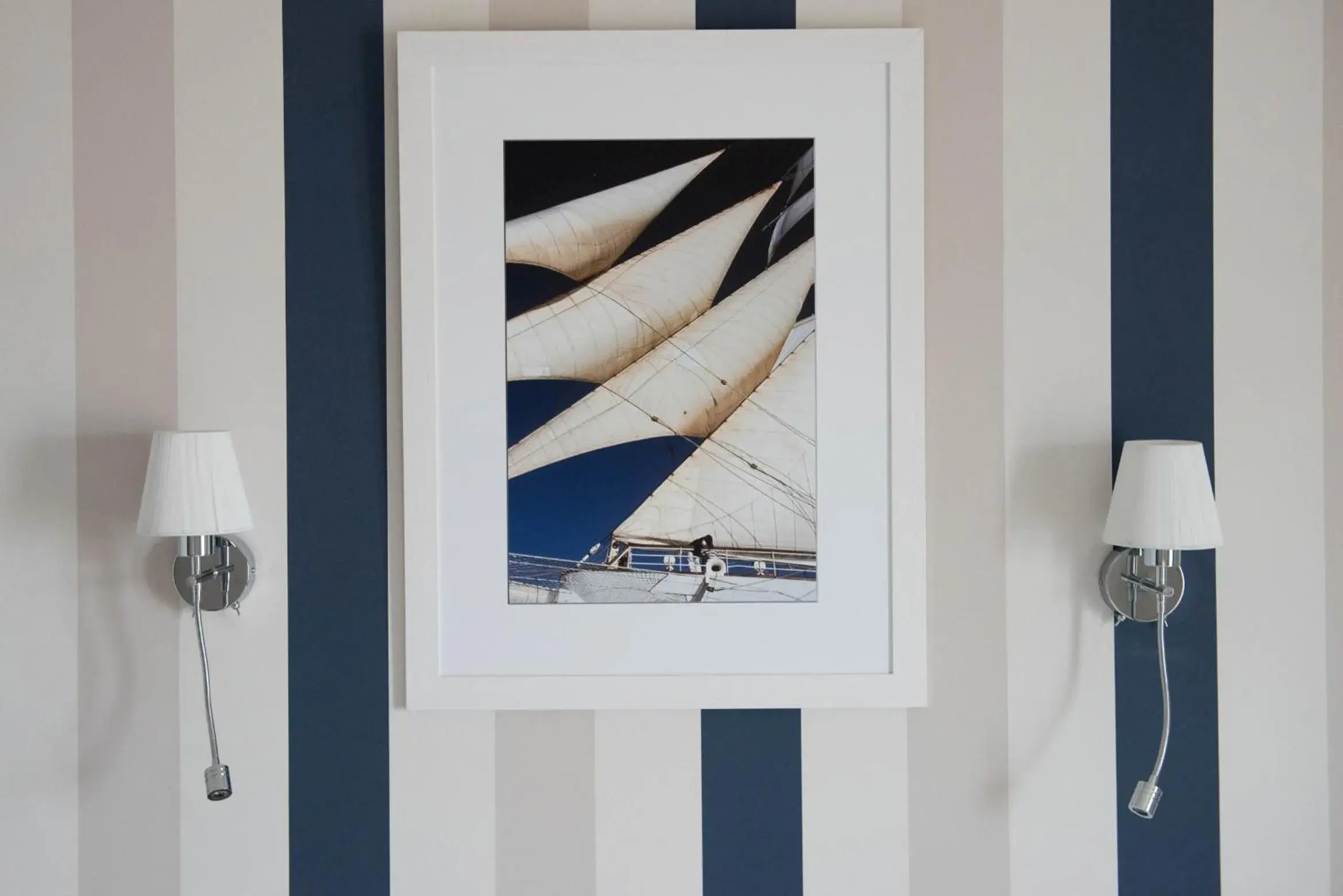 Decorative detail, Bathroom in The Originals Boutique, Hotel Miramar, Royan (Inter-Hotel)