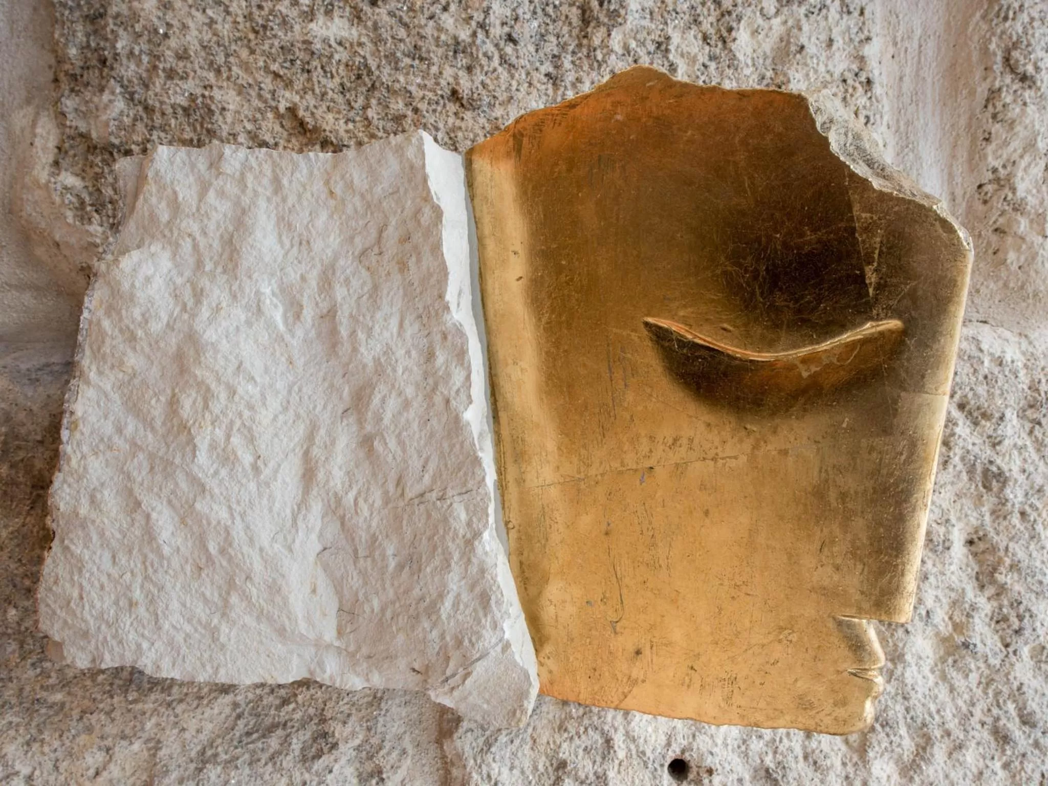 Decorative detail in Hotel Carris Porto Ribeira