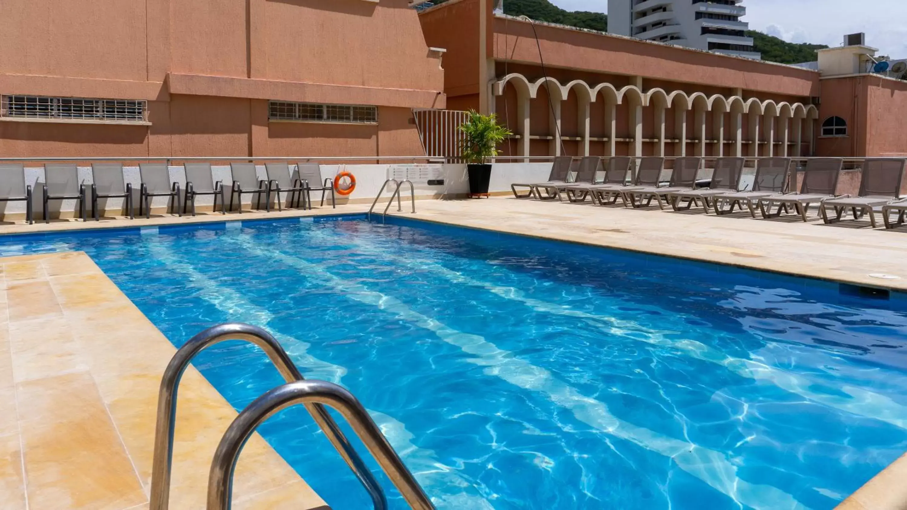 Swimming Pool in Hotel Arhuaco