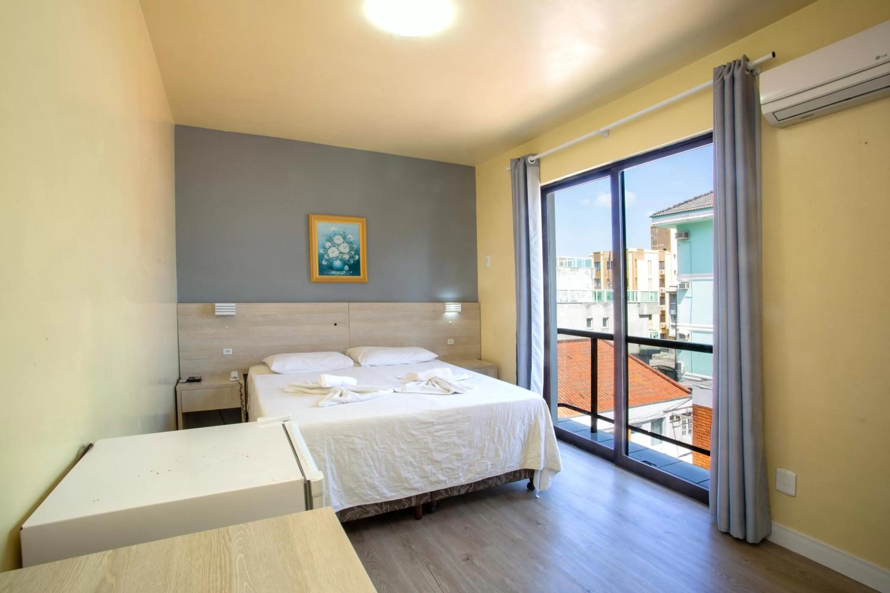 Photo of the whole room, Bed in Hotel Vila Mar