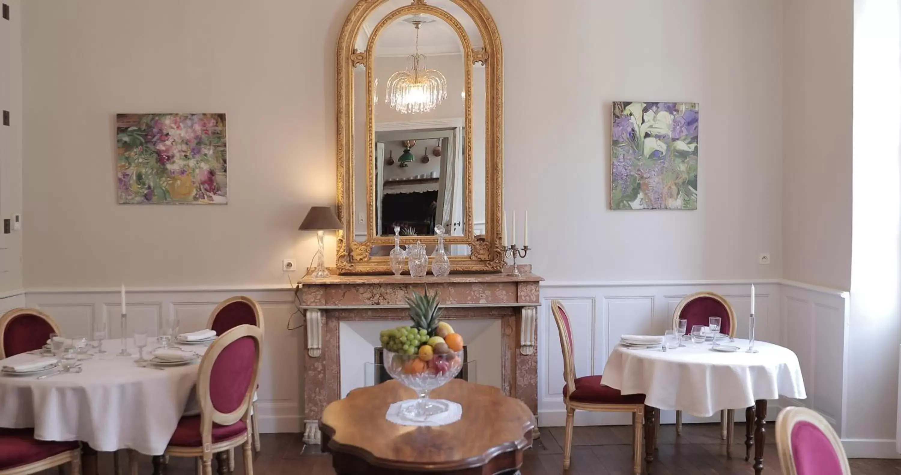 Restaurant/Places to Eat in L'Arche de Moissac