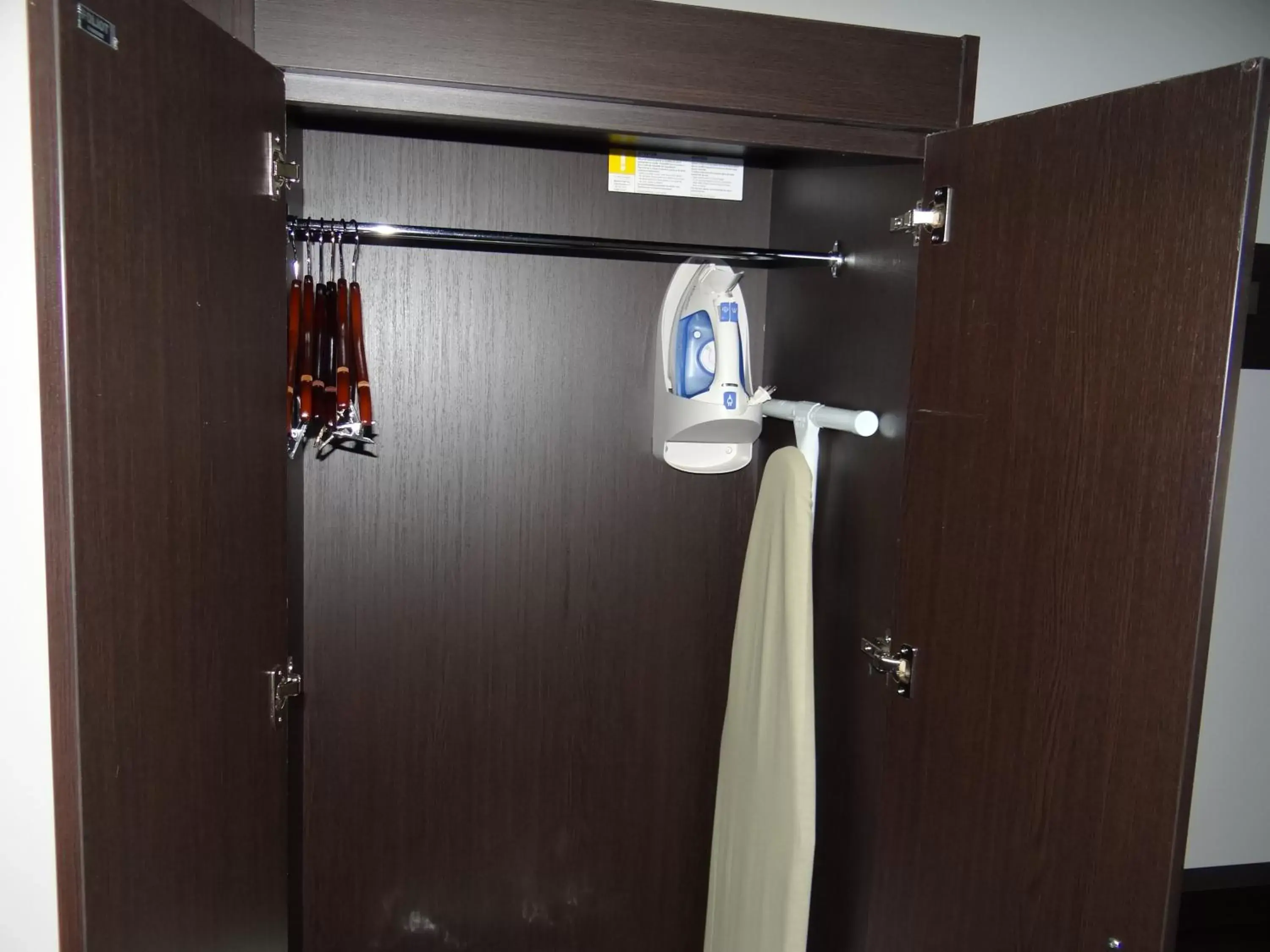 Bathroom in Holiday Inn Express & Suites - Auburn Downtown, an IHG Hotel