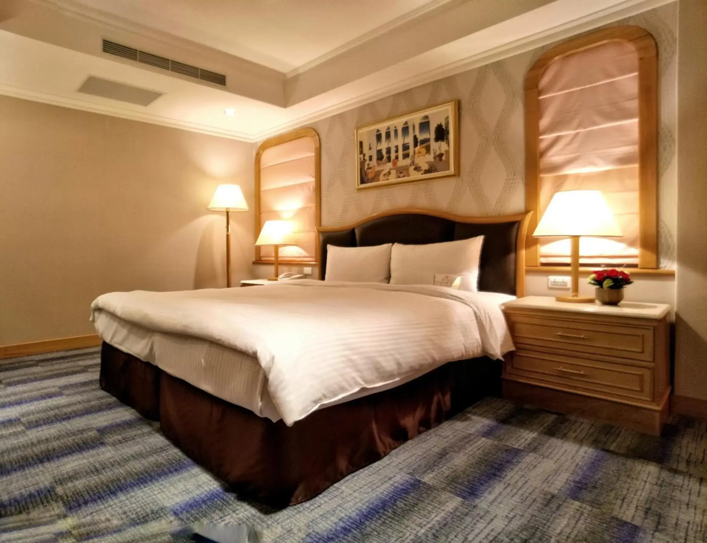 Bedroom, Bed in Beauty Hotels - Star Beauty Resort