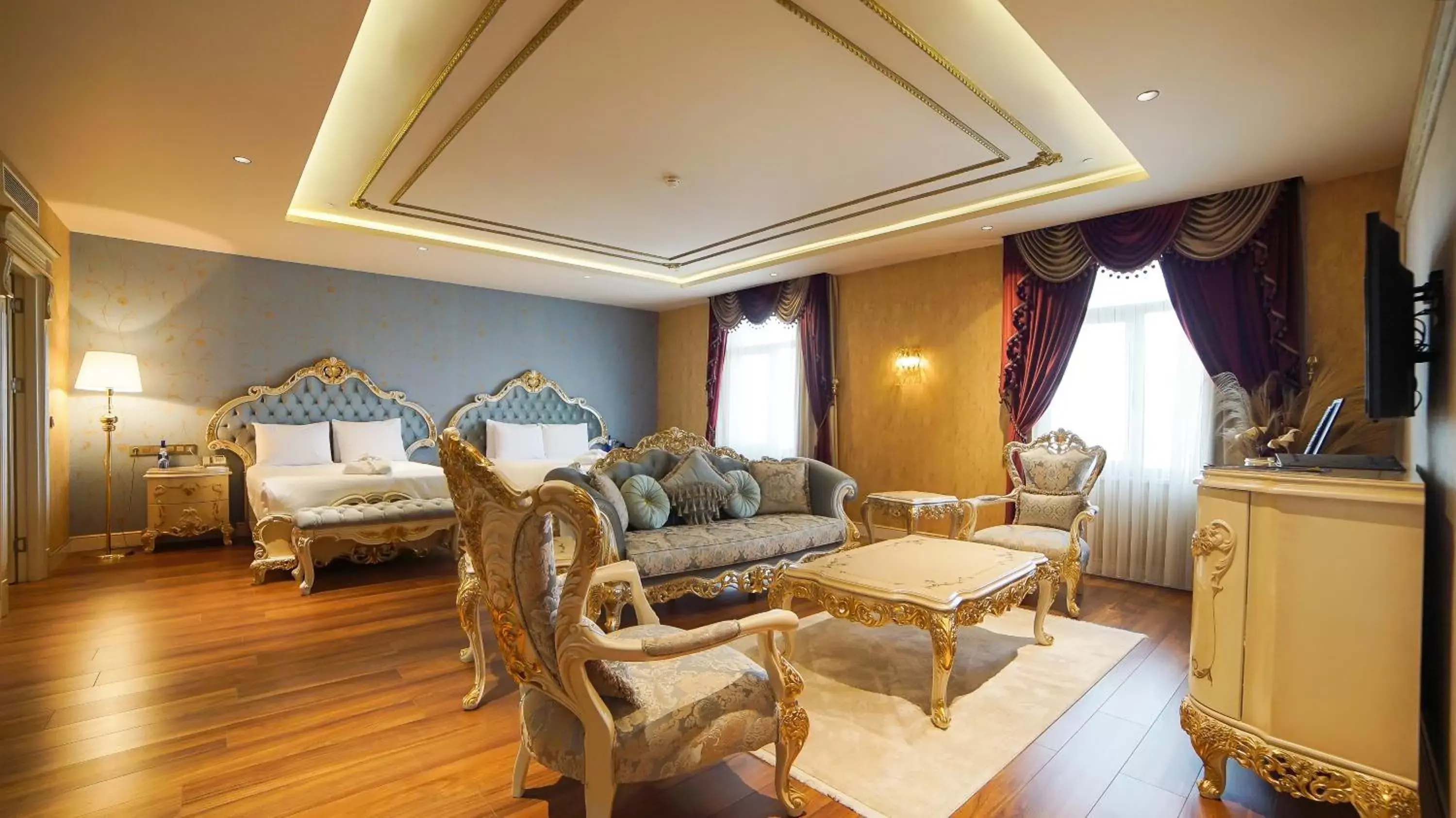Living room, Seating Area in Wyndham Batumi
