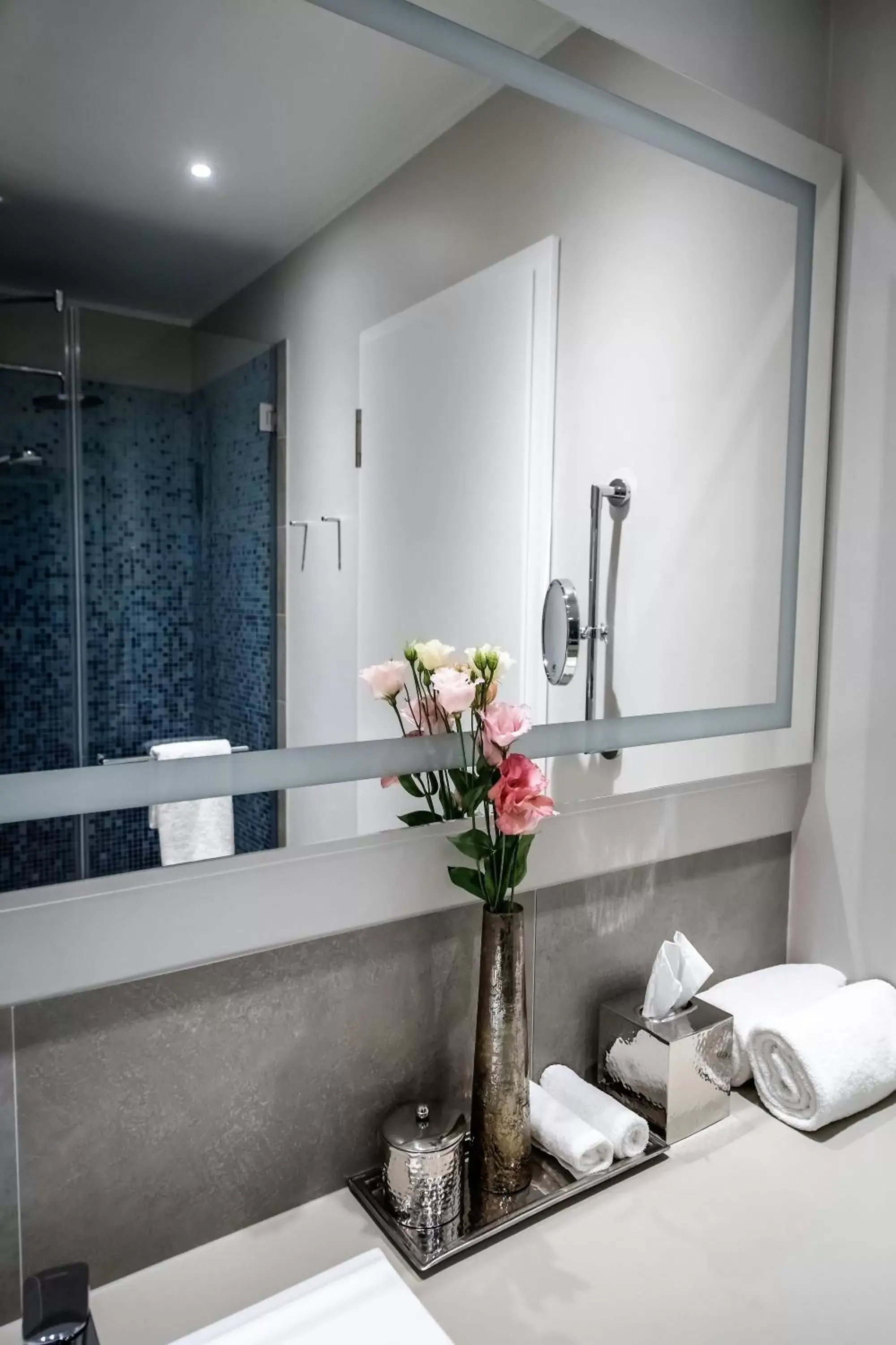 Studio Suite in The Wellem, in The Unbound Collection by Hyatt Studio Suite in The Wellem, in The Unbound Collection by Hyatt