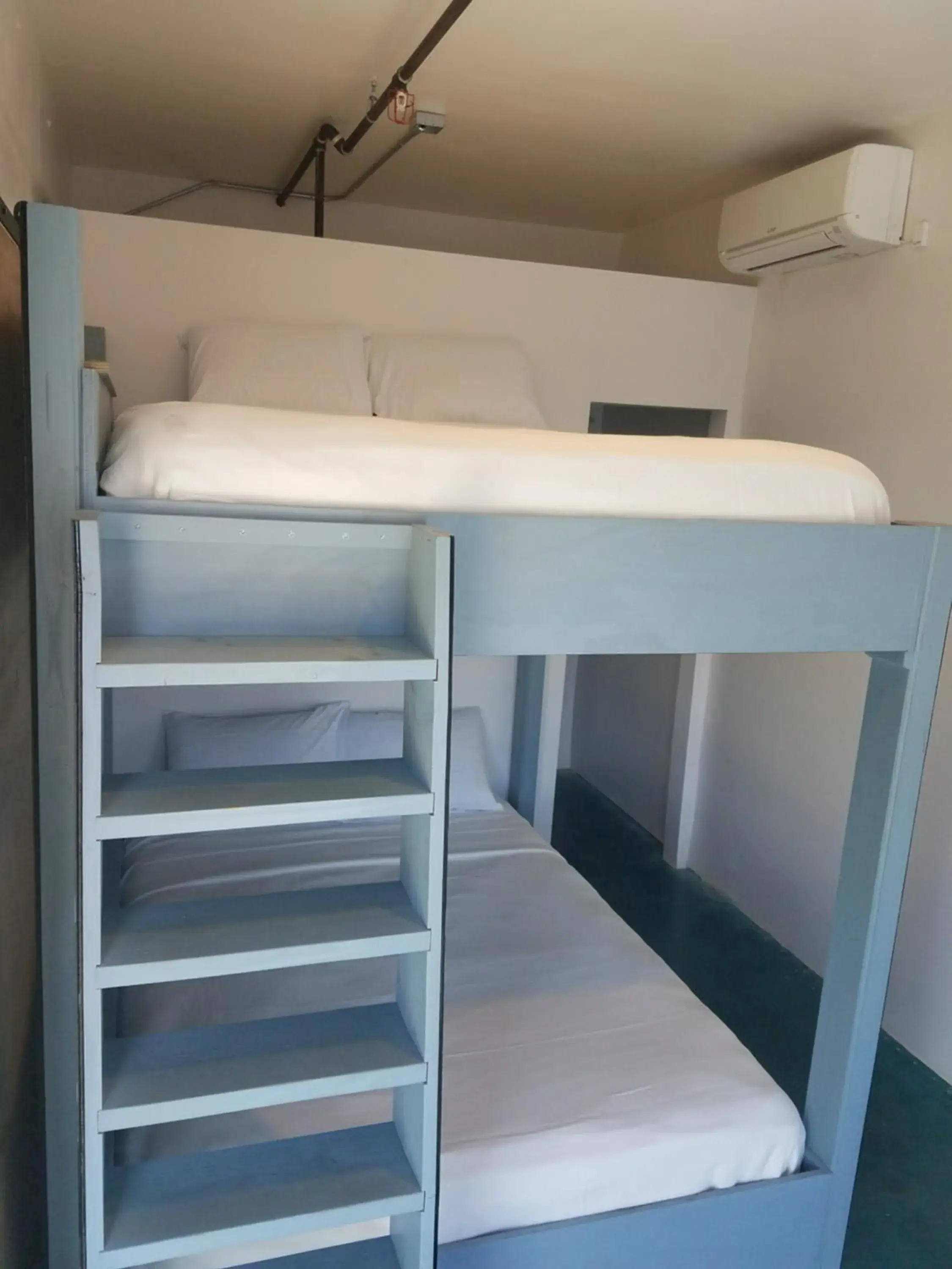Bunk Bed in House of Trestles