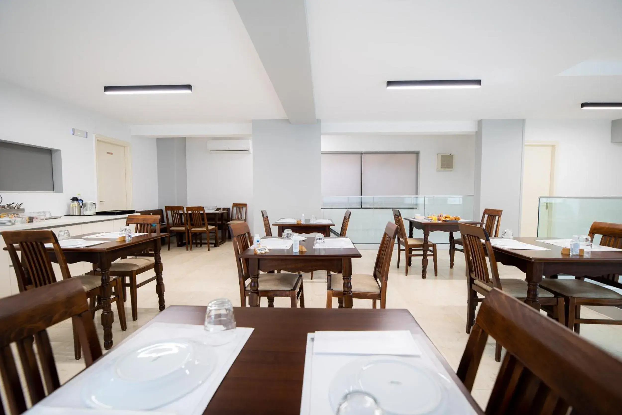 Breakfast, Restaurant/Places to Eat in Hotel Philippos