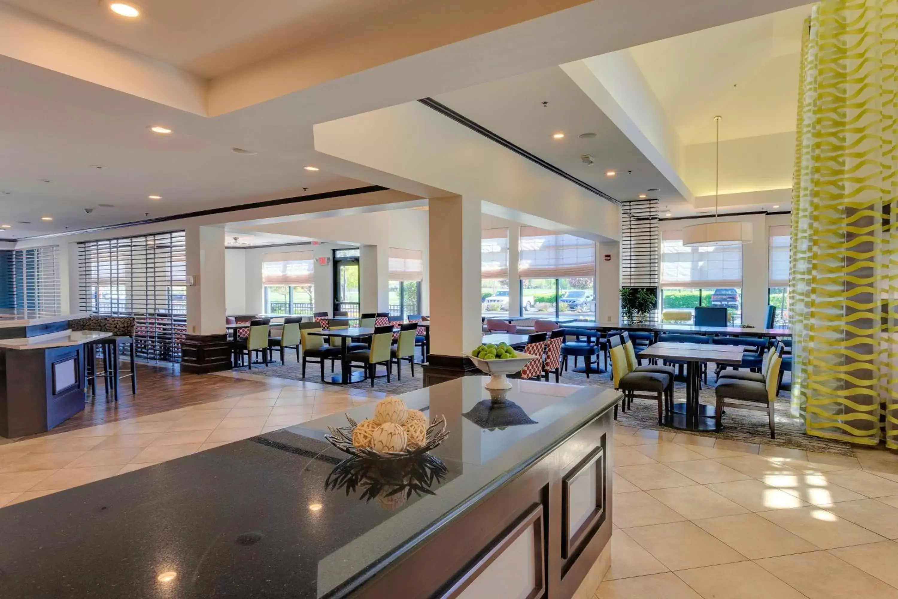 Restaurant/places to eat in Hilton Garden Inn South Bend Restaurant/places to eat in Hilton Garden Inn South Bend