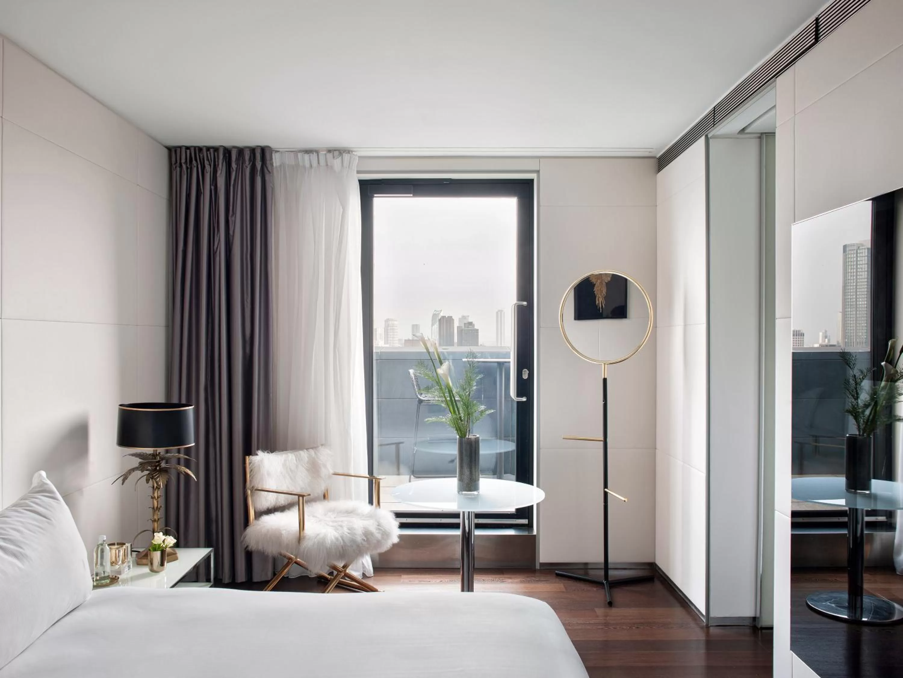 Bedroom, Bed in ME London by Melia - Covent Garden