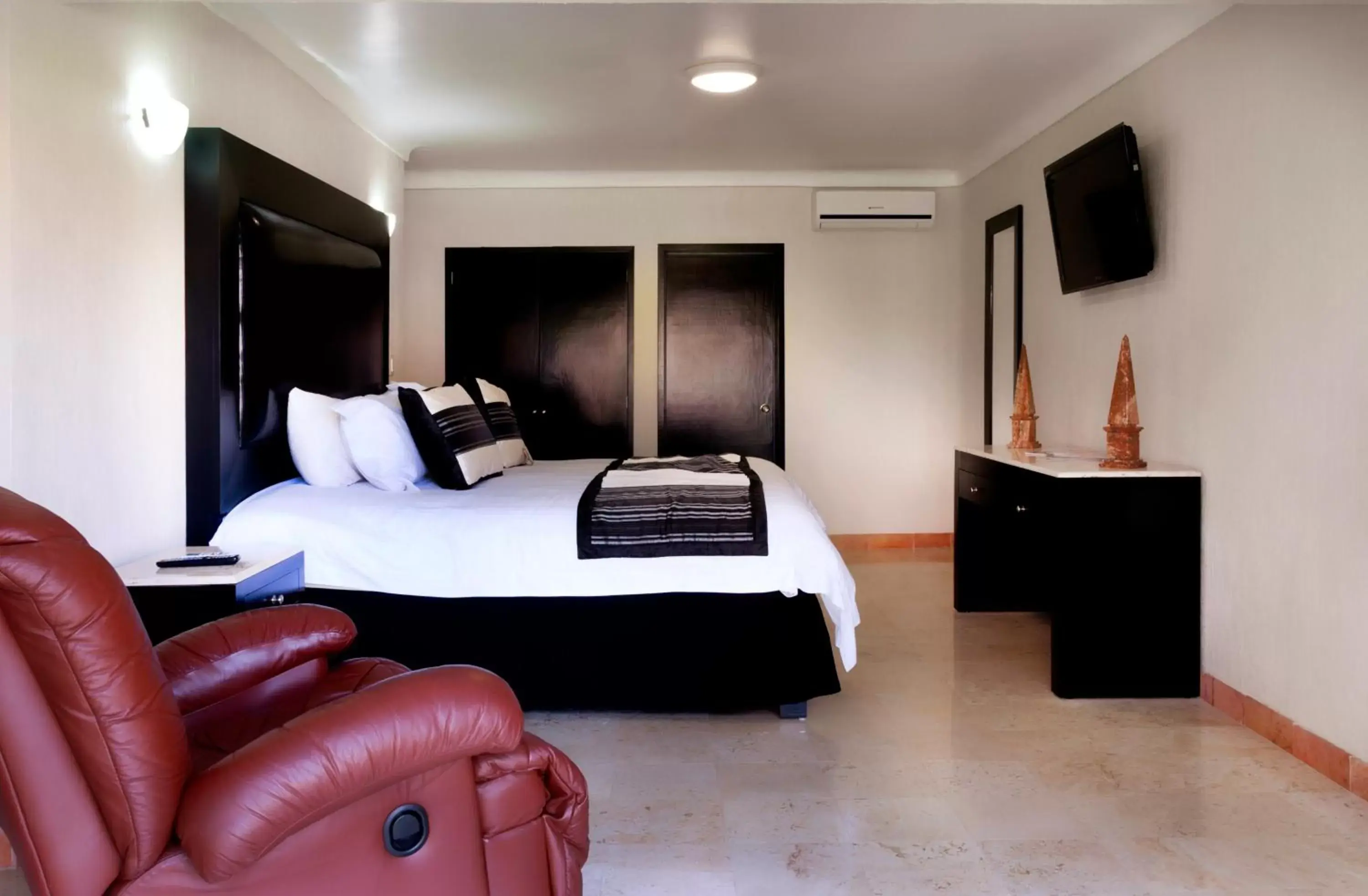 Photo of the whole room, Bed in Real de Minas Poliforum Photo of the whole room, Bed in Real de Minas Poliforum