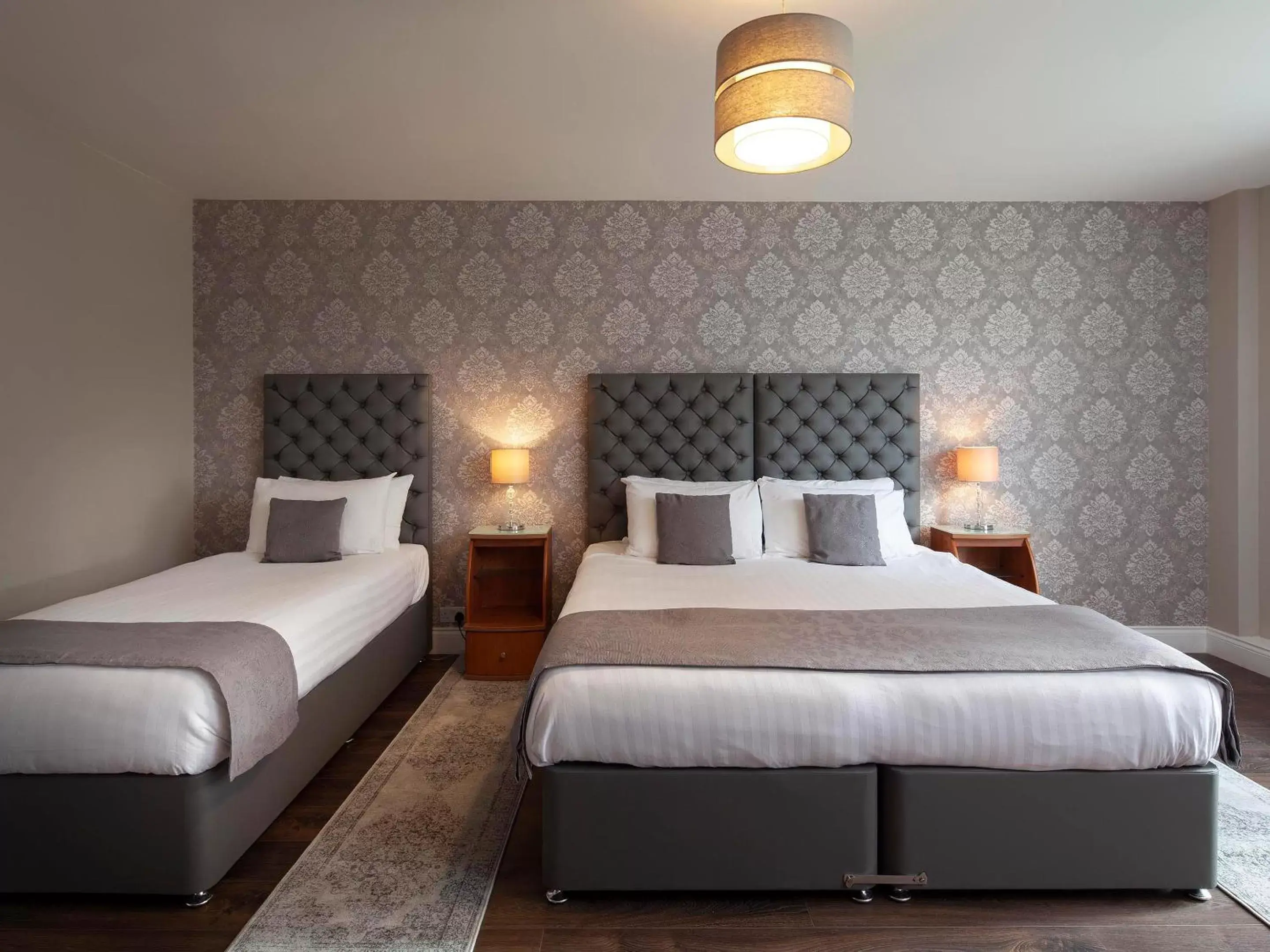 Bedroom, Bed in Elfordleigh Hotel