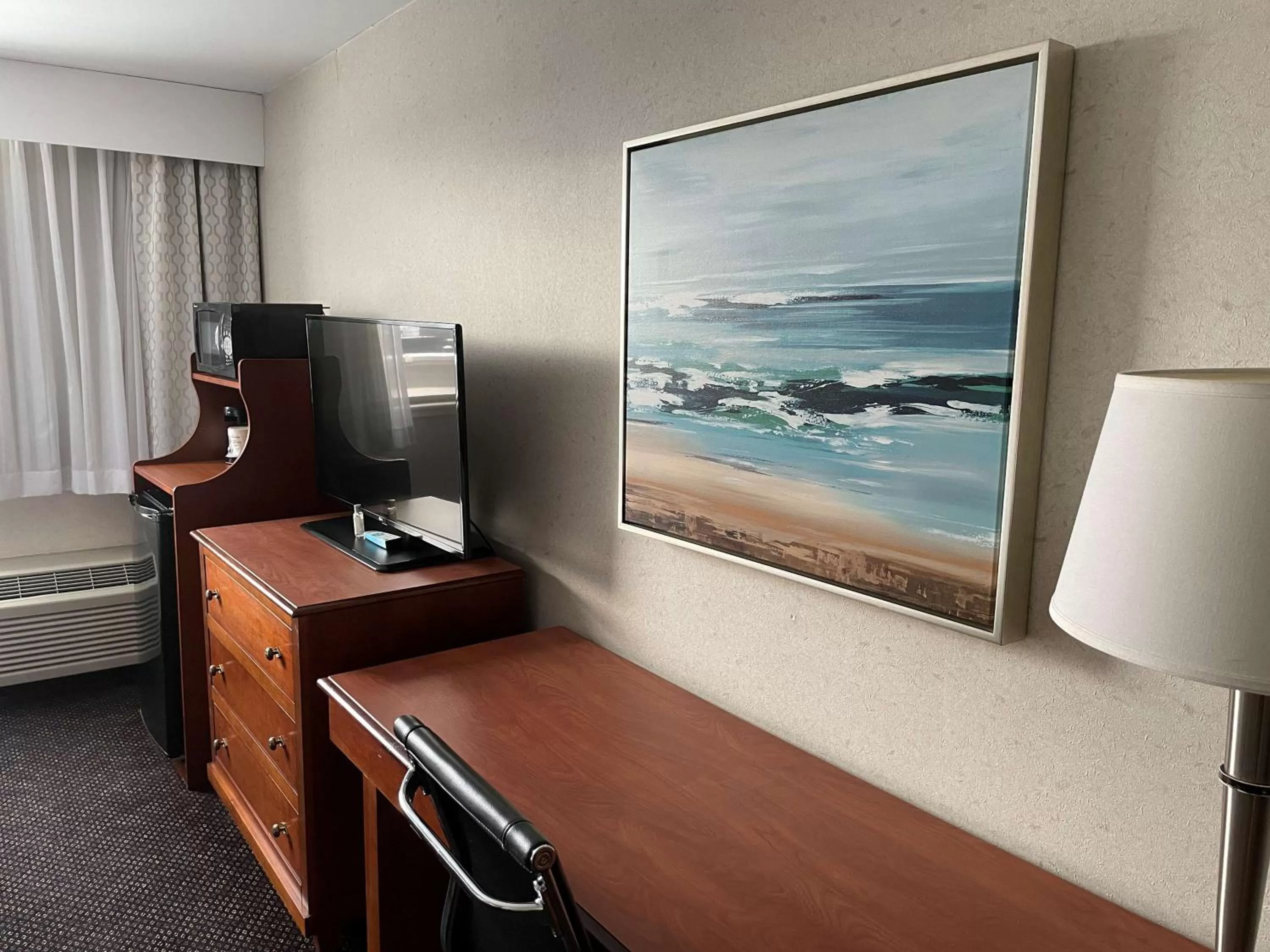 Photo of the whole room in Best Western Plus Waterville Grand Hotel