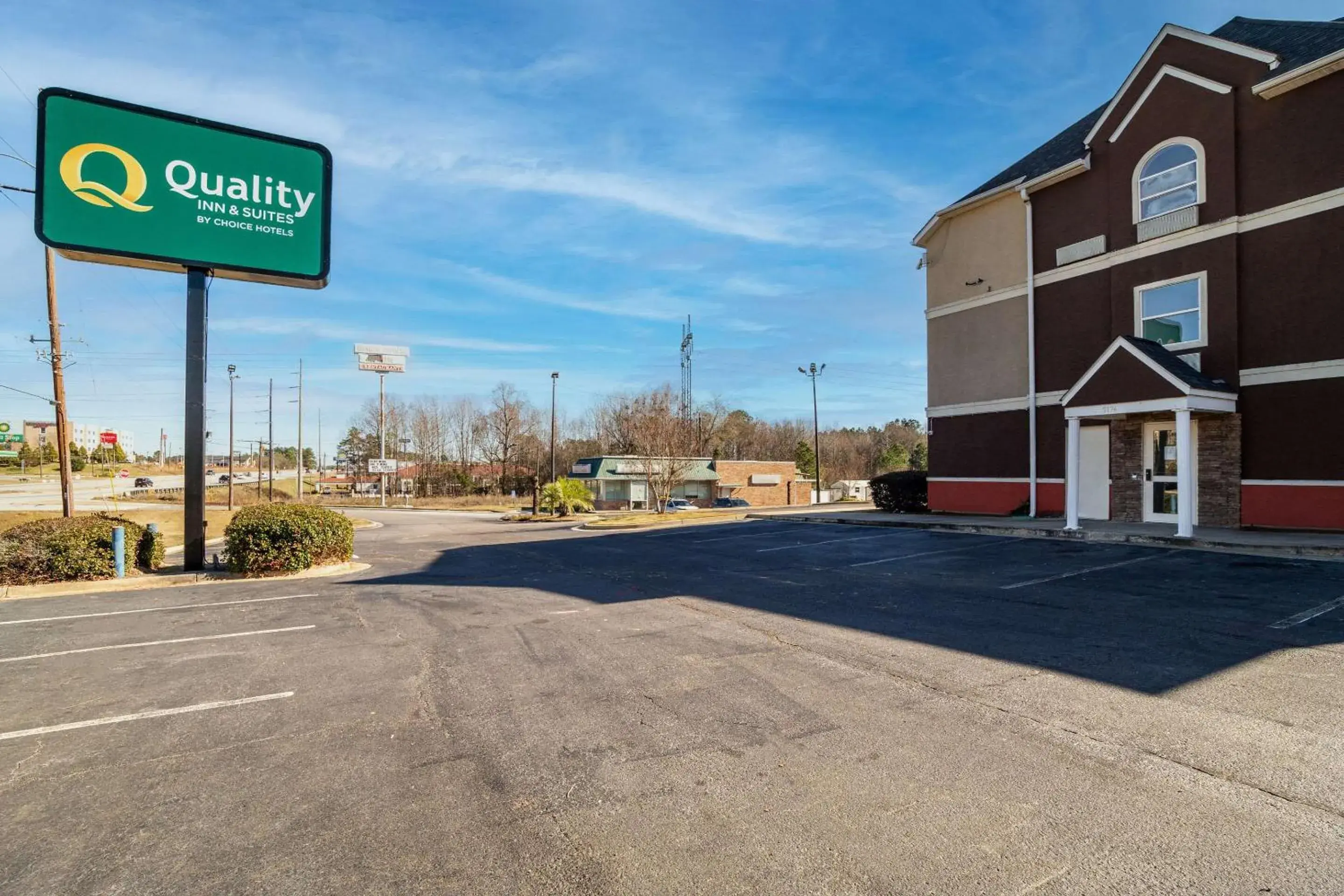 Property Building in Quality Inn & Suites Fort Gordon