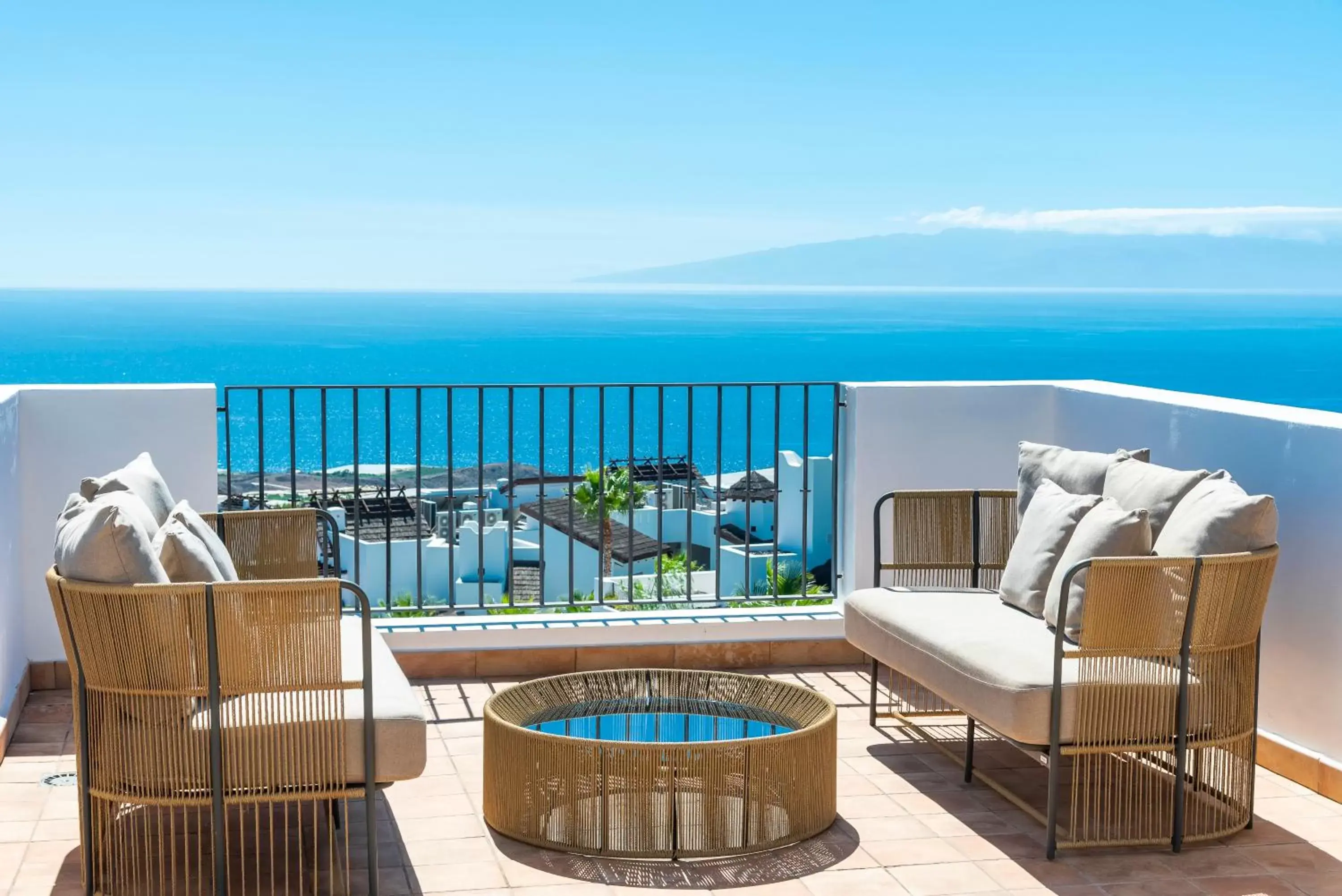 Three-Bedroom Suite with Sea View in Las Terrazas de Abama Suites