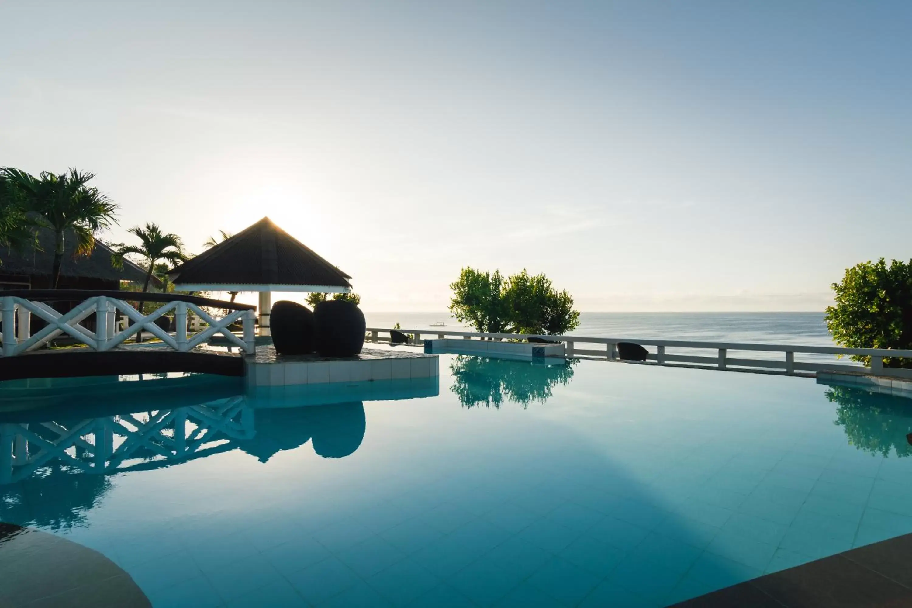 Swimming Pool in Cliffside Resort