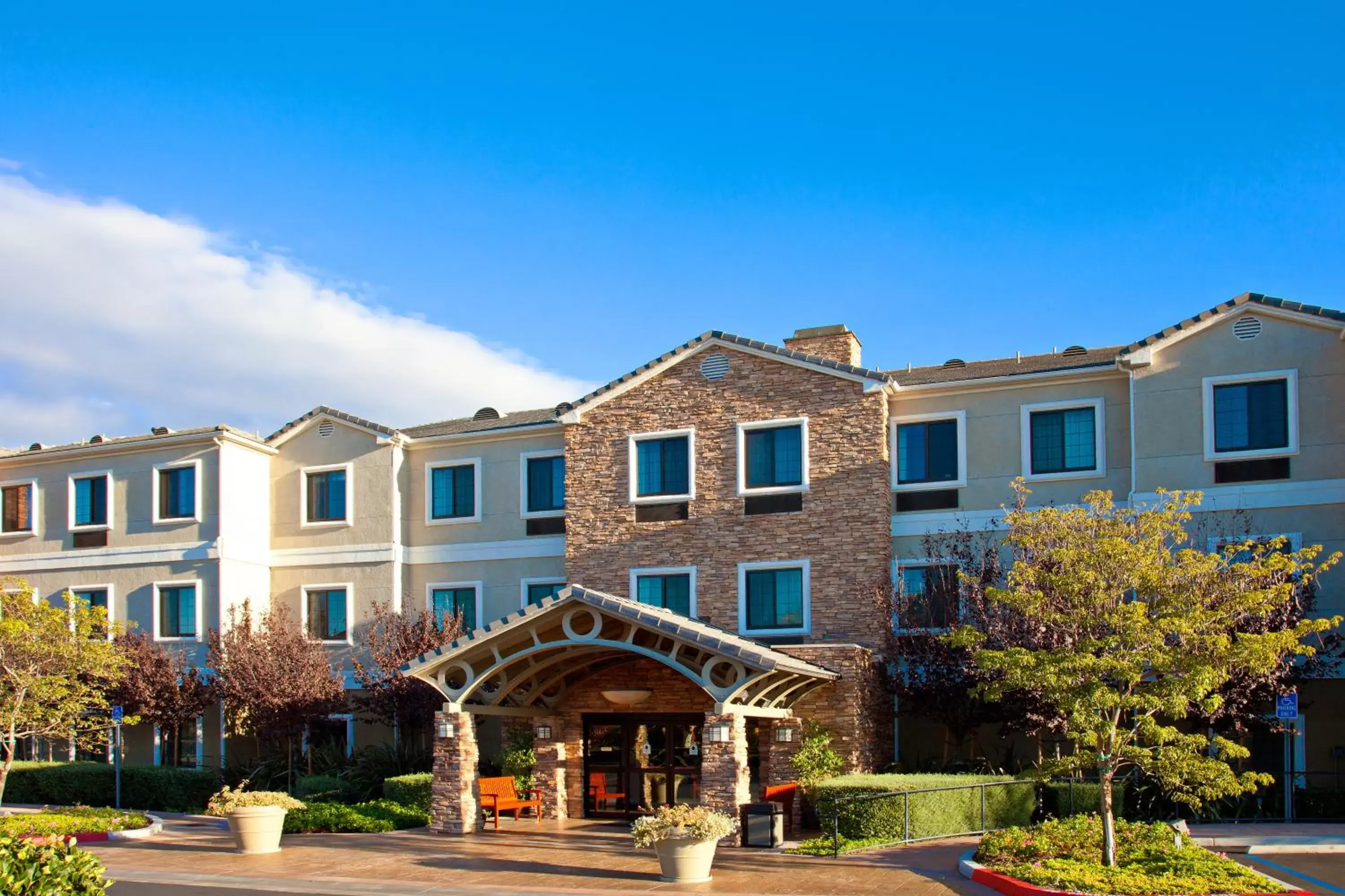 Property Building in Staybridge Suites Irvine East/Lake Forest, an IHG Hotel