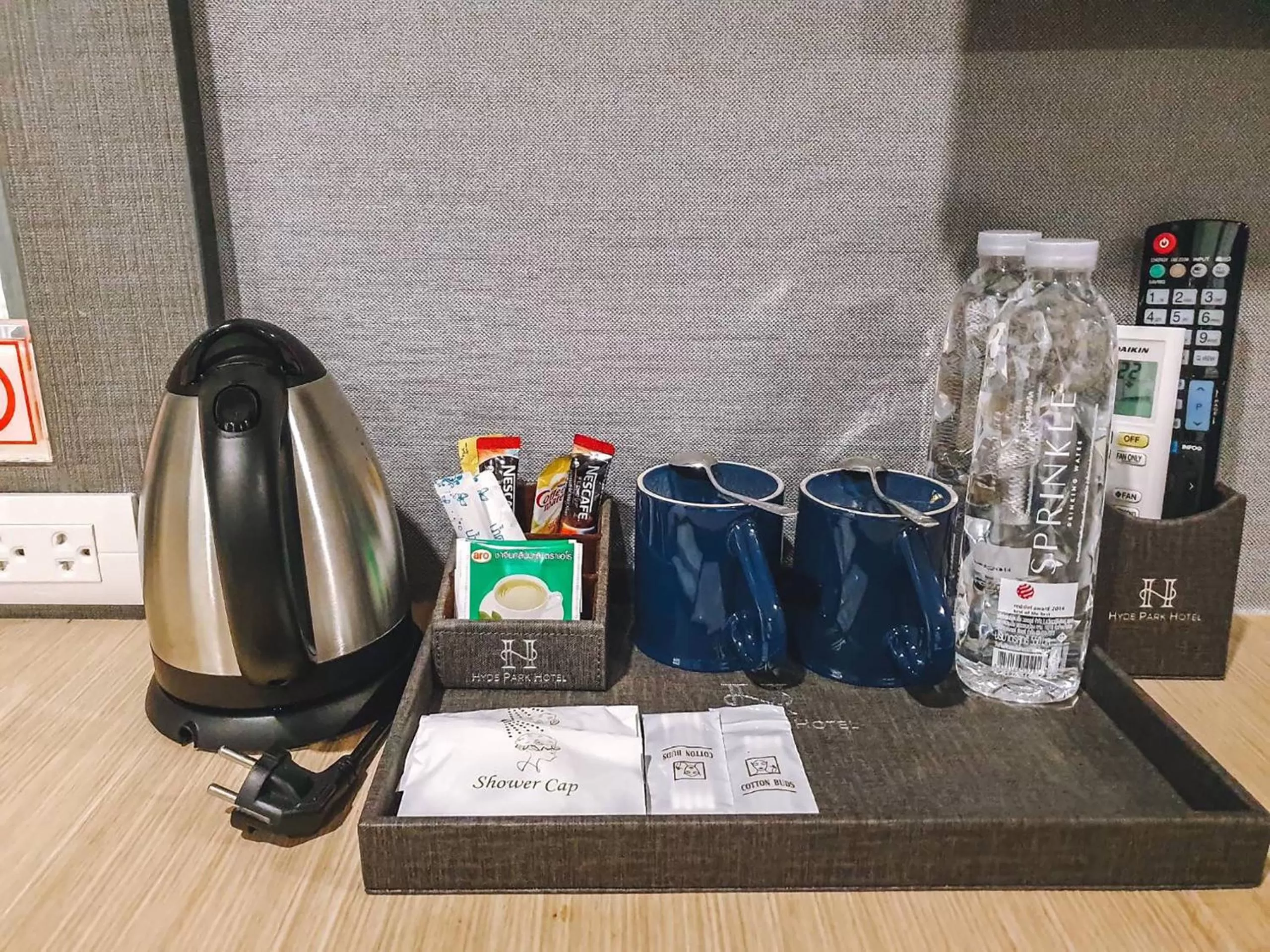 Coffee/tea facilities in Hyde Park Hotel Bangkok