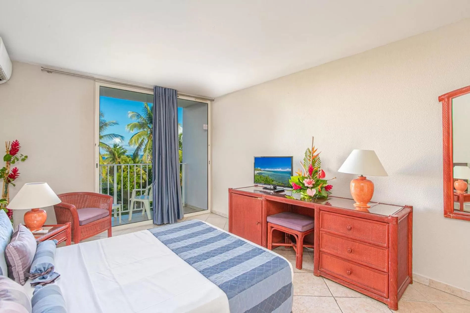 Photo of the whole room, Bed in Zenitude Hôtel Résidences Le Salako