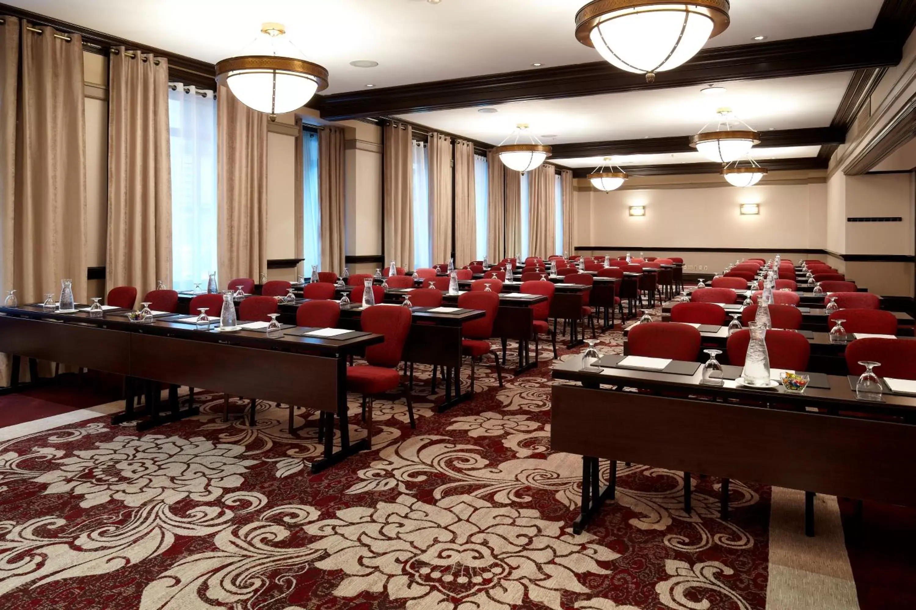 Meeting/conference room in InterContinental Montreal, an IHG Hotel