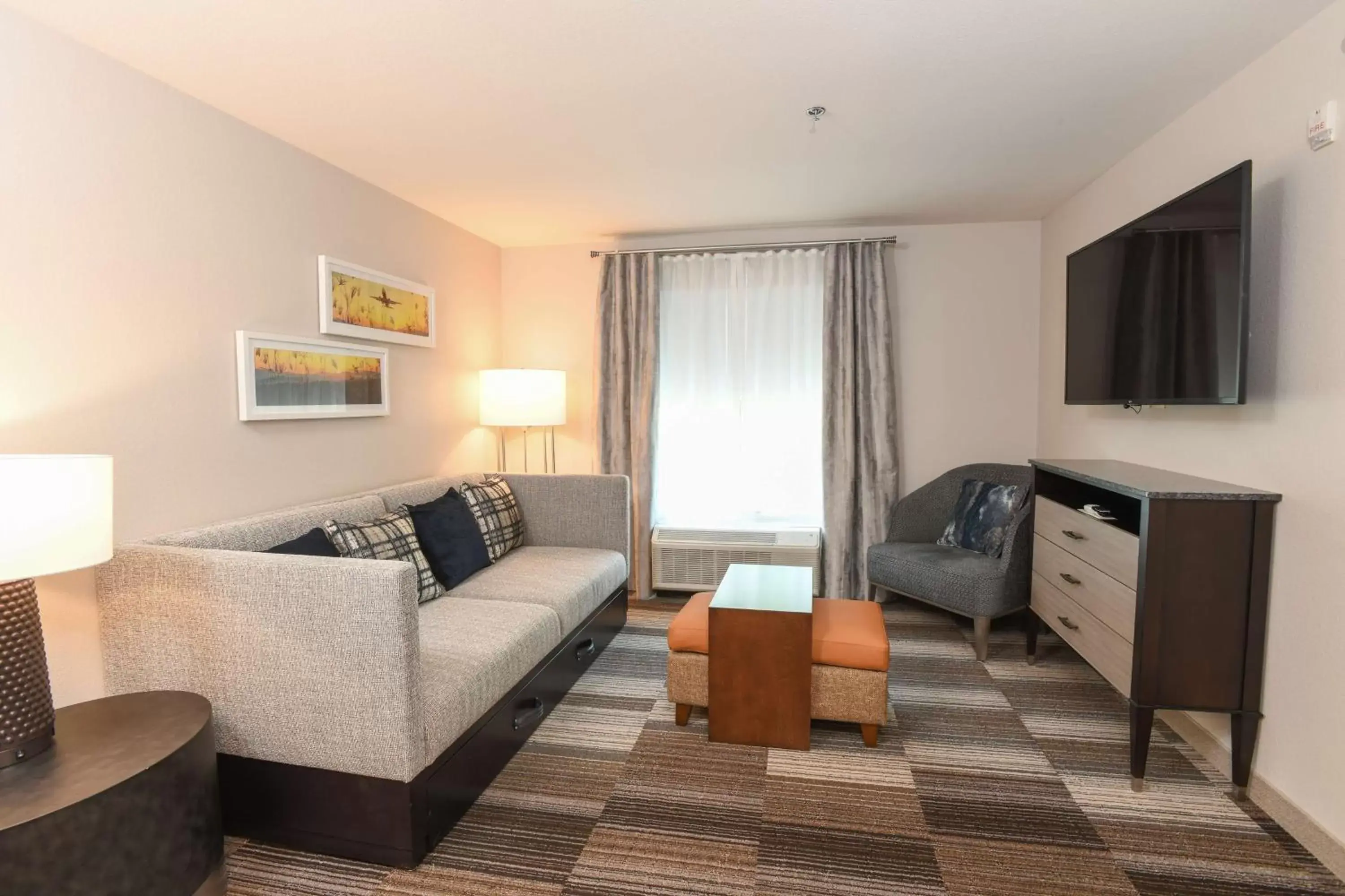 Living room, Seating Area in Homewood Suites Cincinnati Airport South-Florence