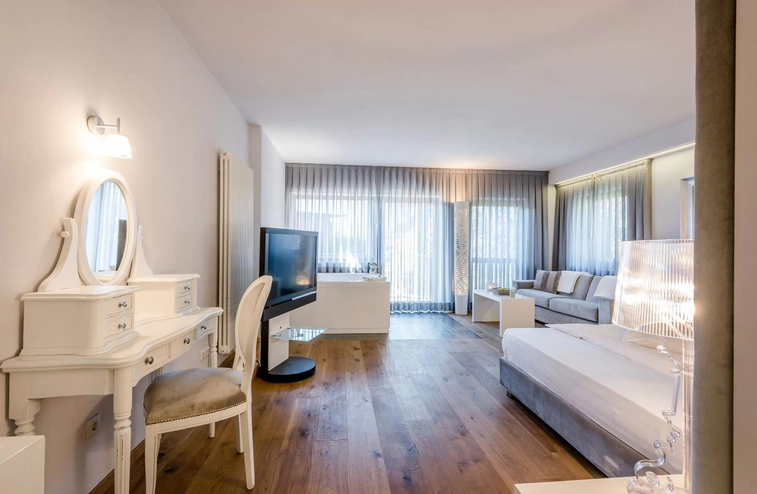 Photo of the whole room, Bed in Hotel Ansitz Plantiz