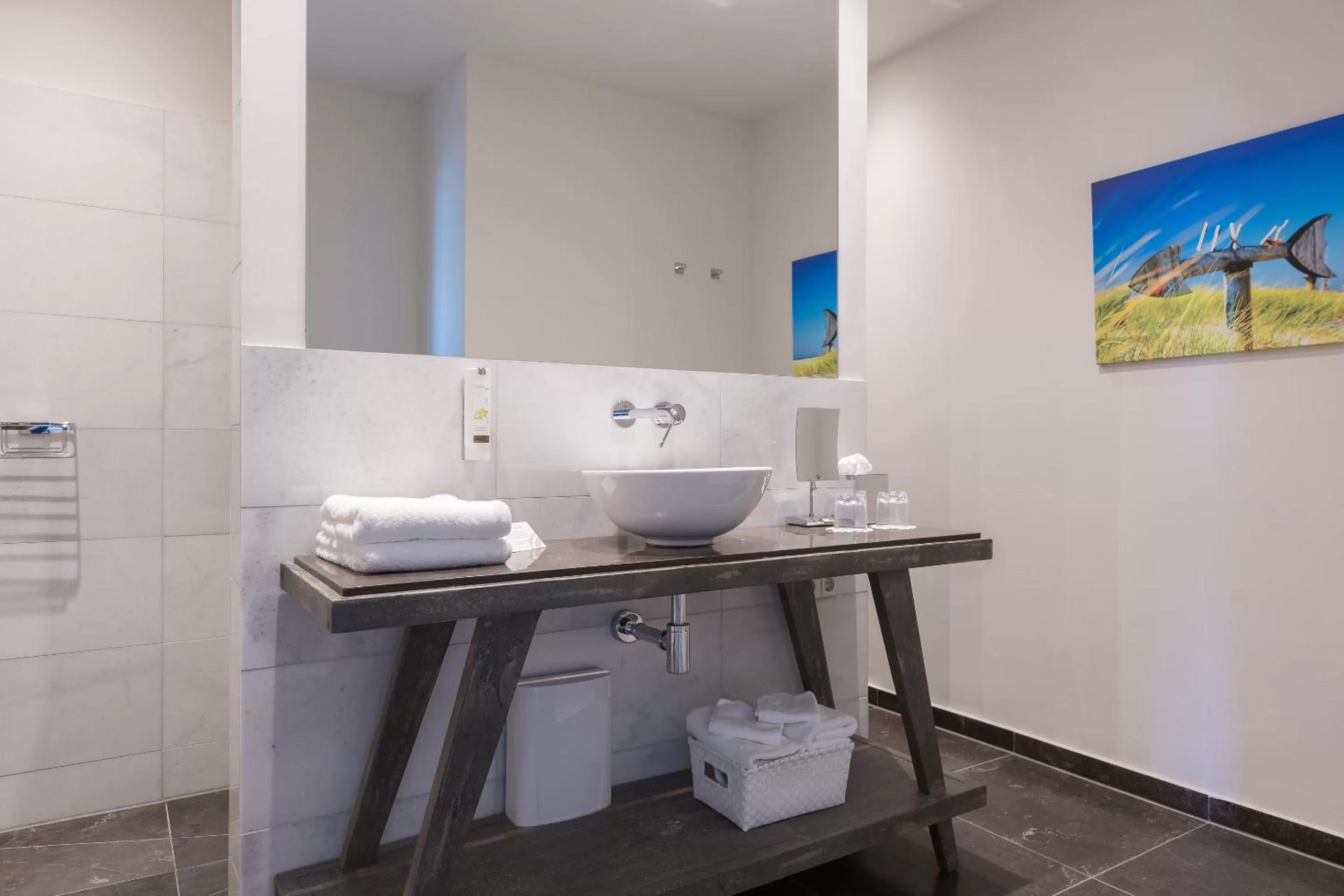 Shower in Easy Living