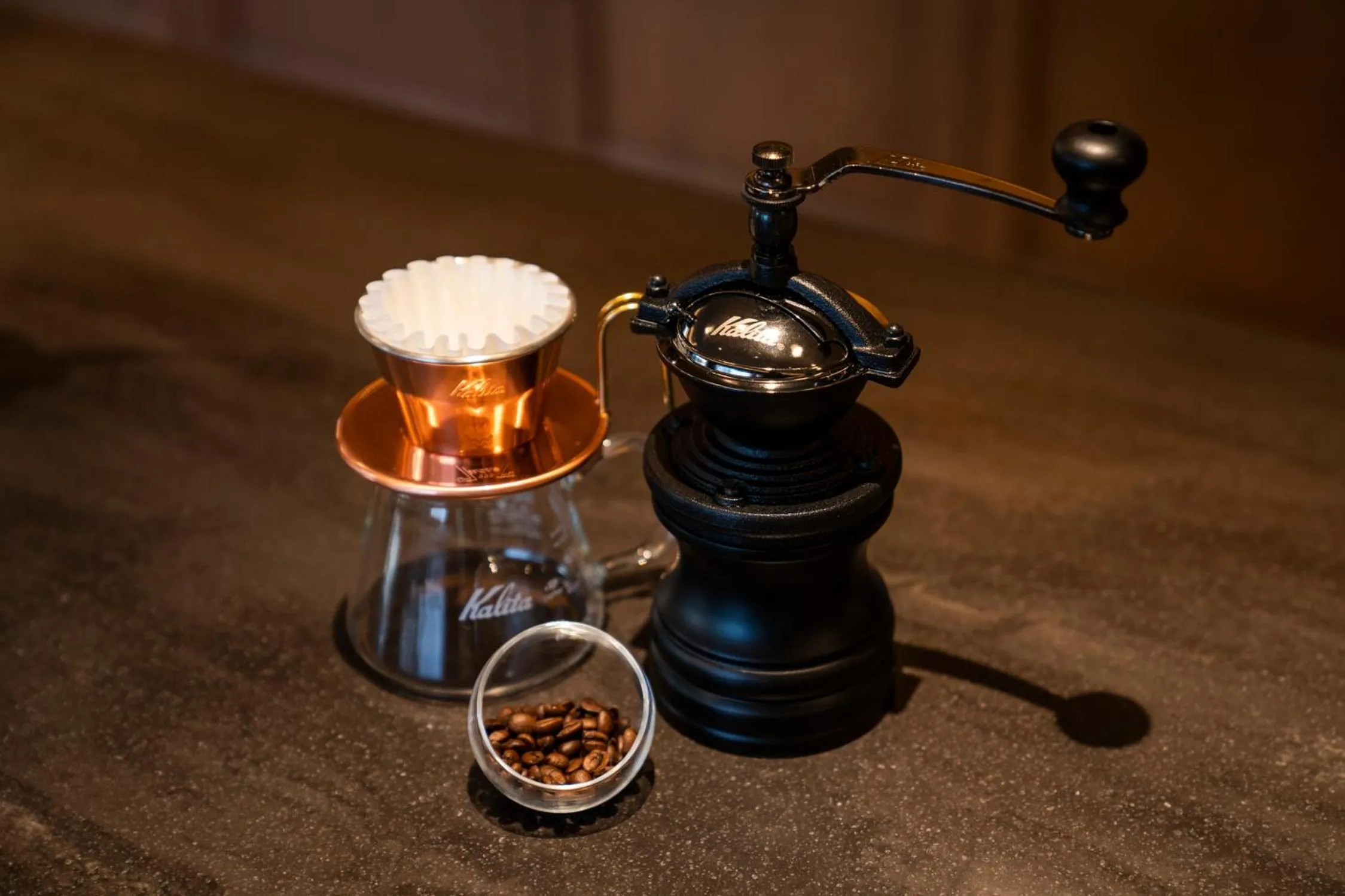 Communal lounge/ TV room in The Hotel Seiryu Kyoto Kiyomizu - a member of the Leading Hotels of the World-