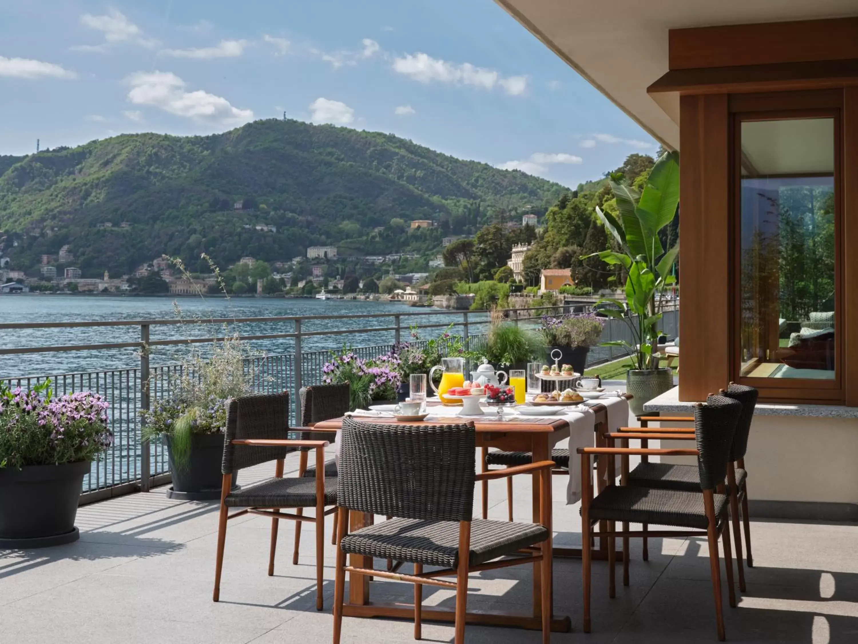 Balcony/Terrace, Mountain View in Hotel Villa Flori