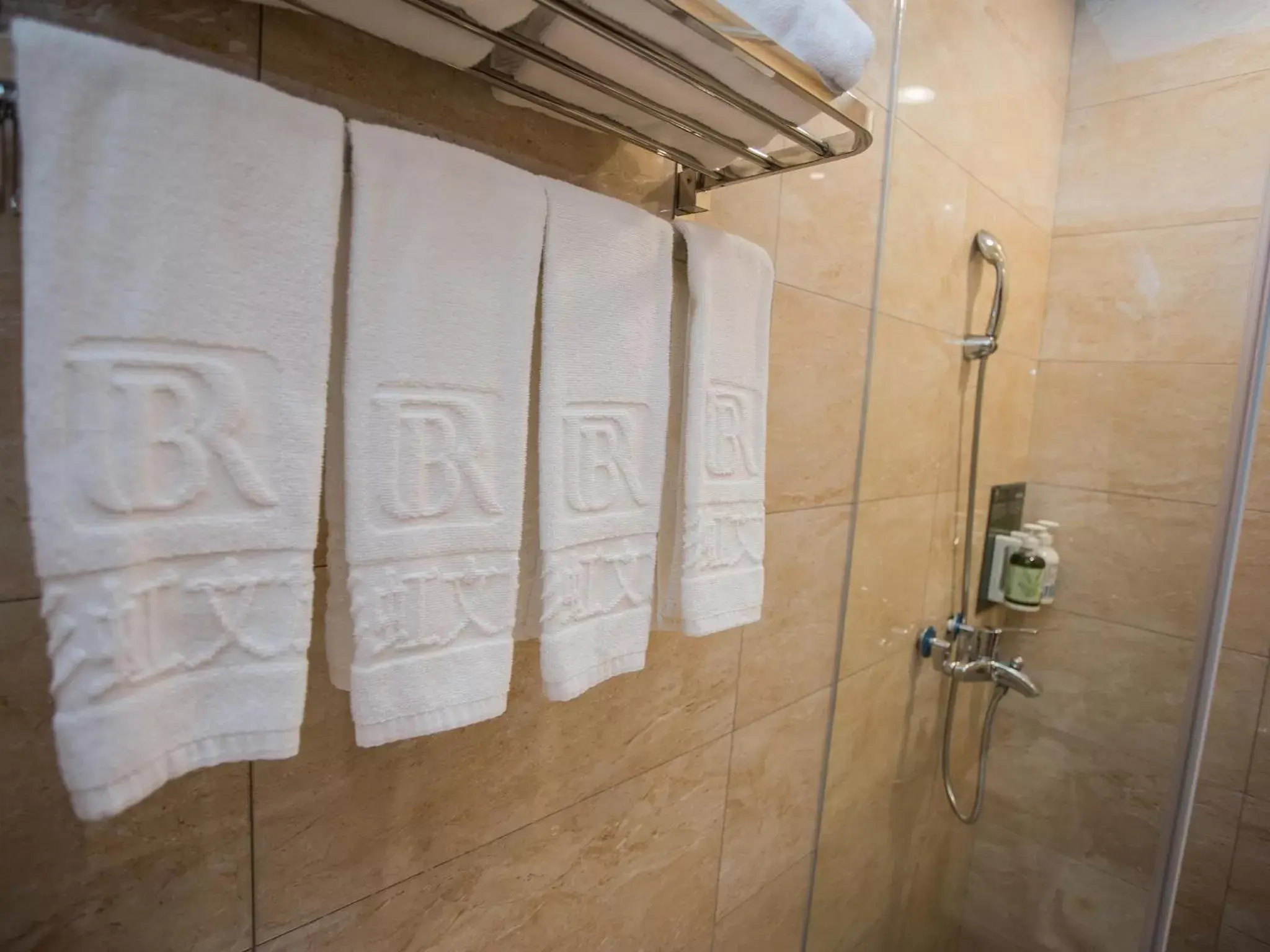 Bathroom in Rainbow Hotel