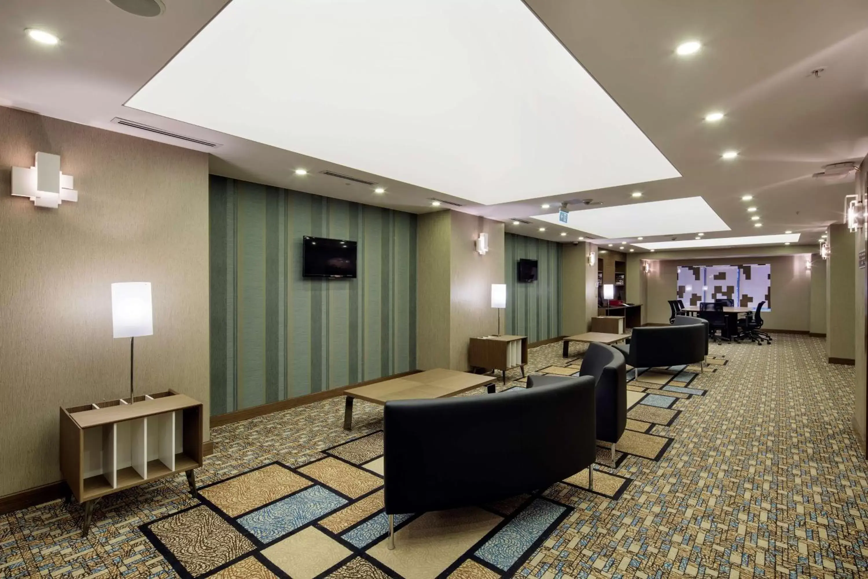 Lobby or reception in Hampton By Hilton Gaziantep Lobby or reception in Hampton By Hilton Gaziantep