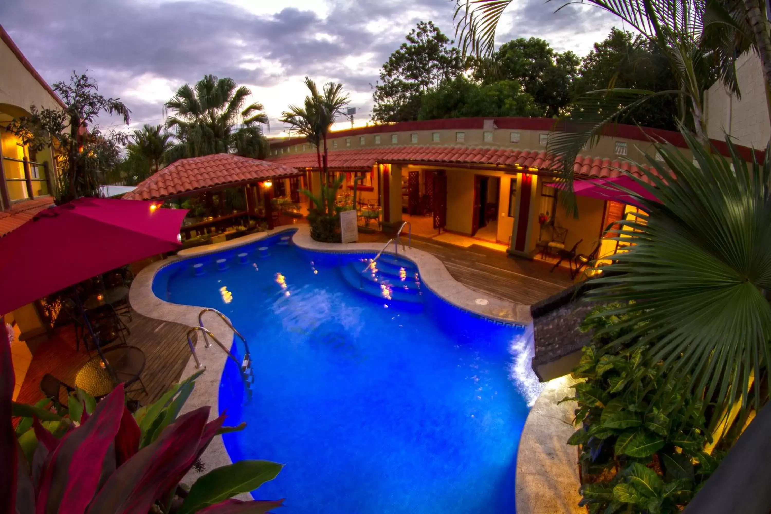 Swimming pool, Pool View in Hotel Iguana Verde