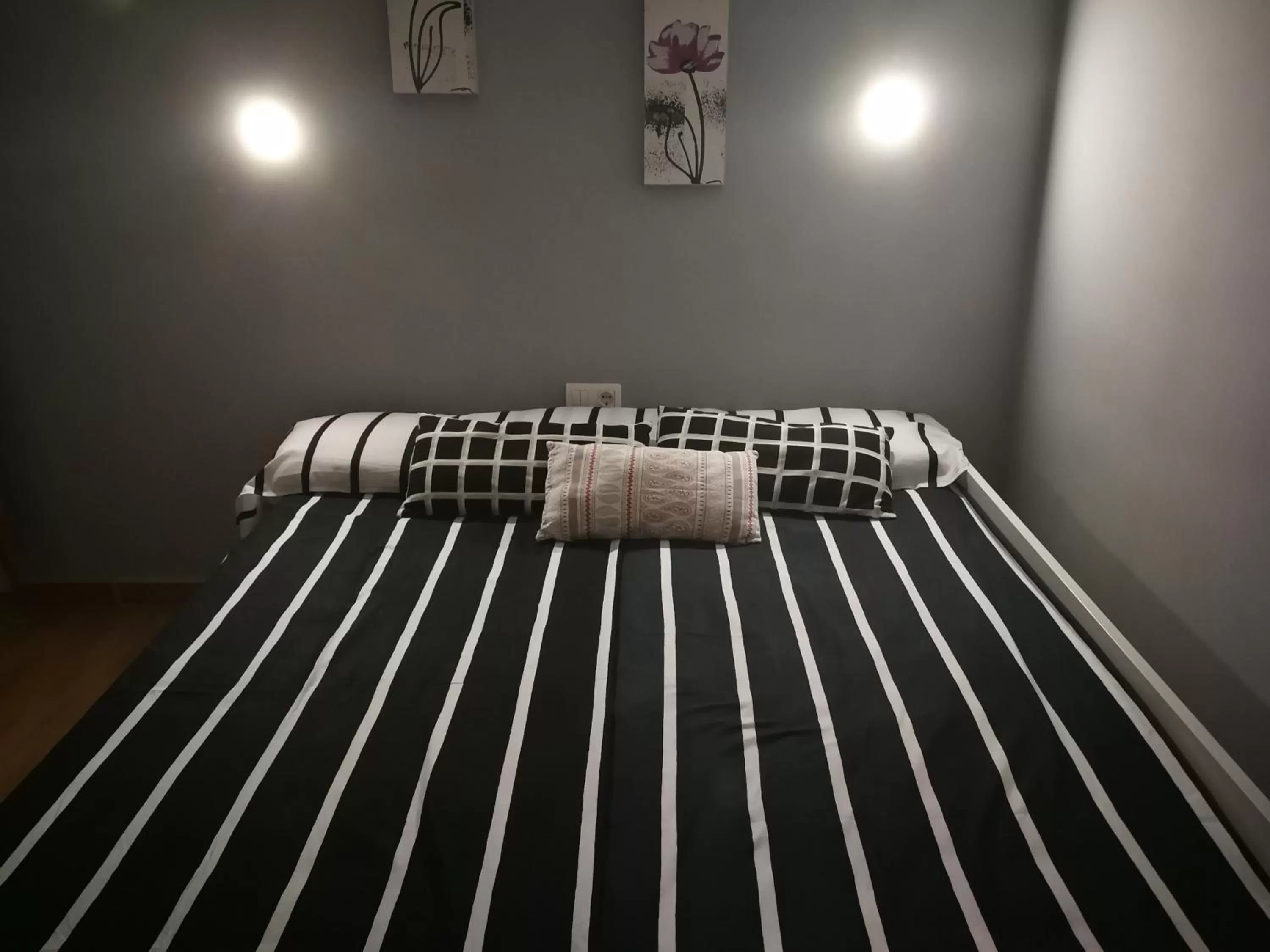 Bed in Benalmadena ,apartamento-Estudio primera Línea de Playa