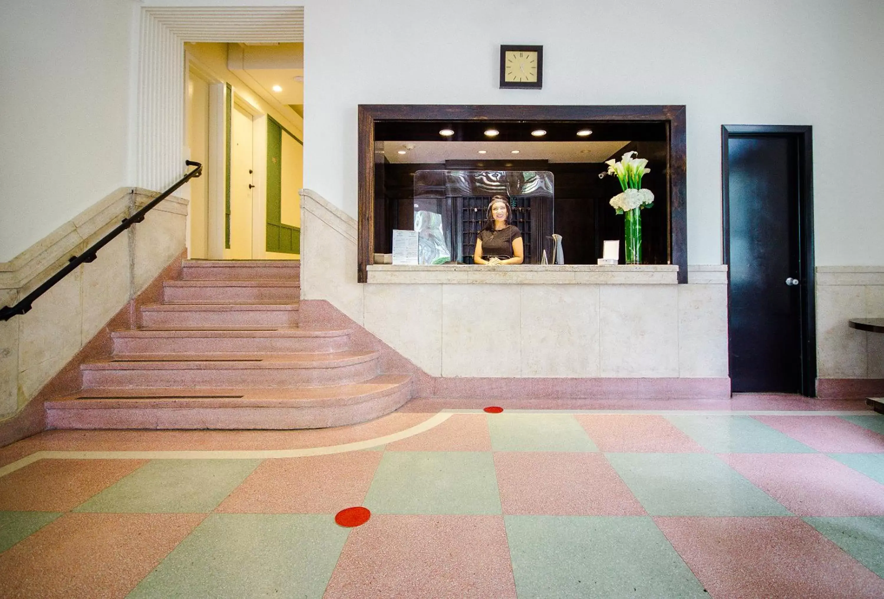 Lobby or reception in Greenview Hotel