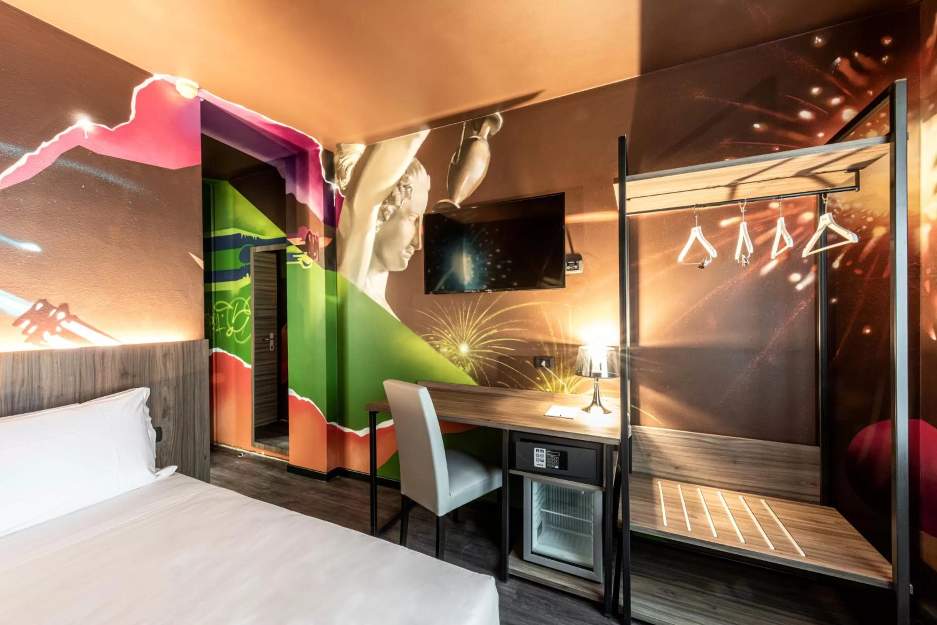 Photo of the whole room in Muraless Art Hotel - WorldHotels Crafted