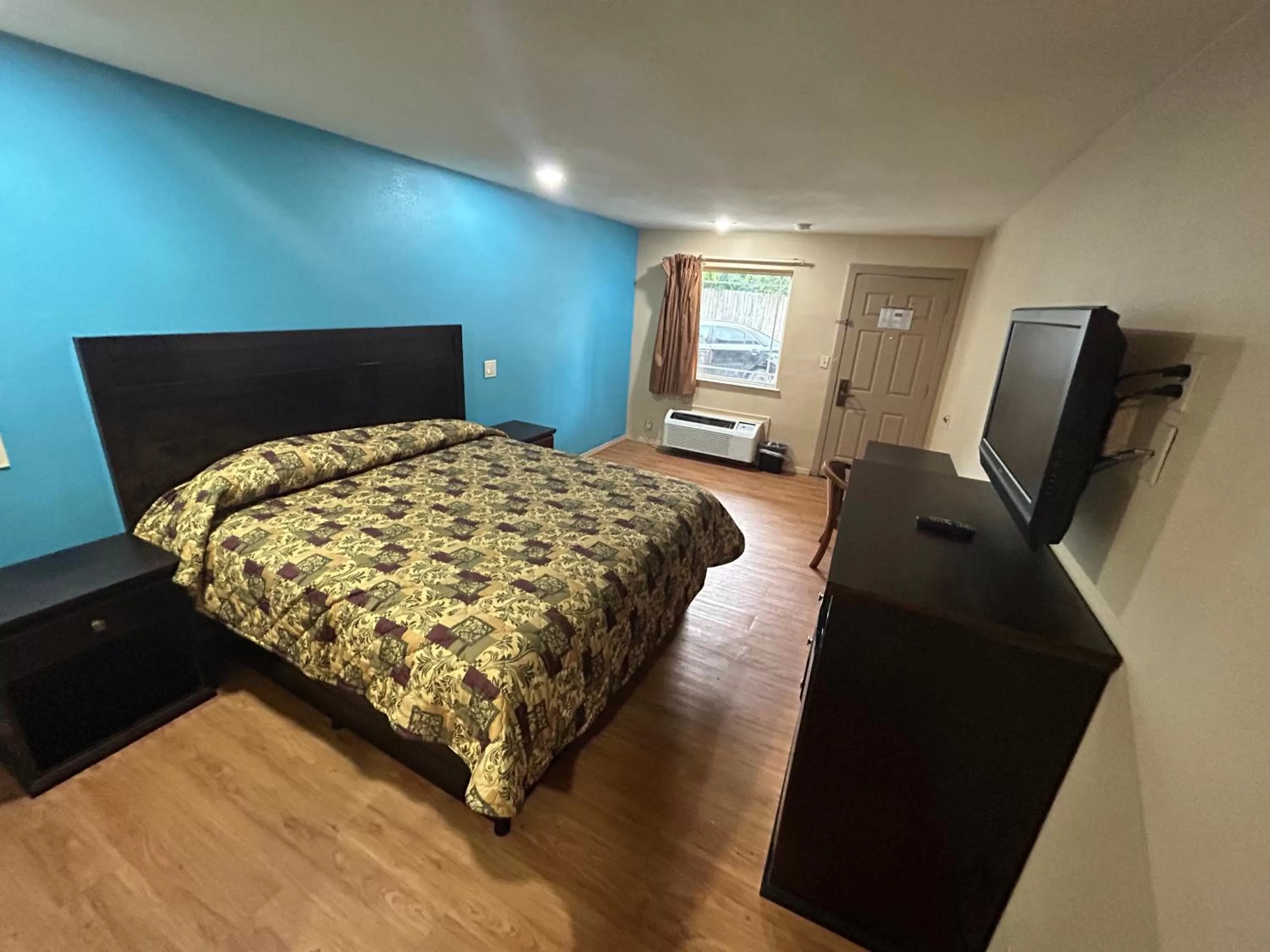 Bedroom in Blue Star inn