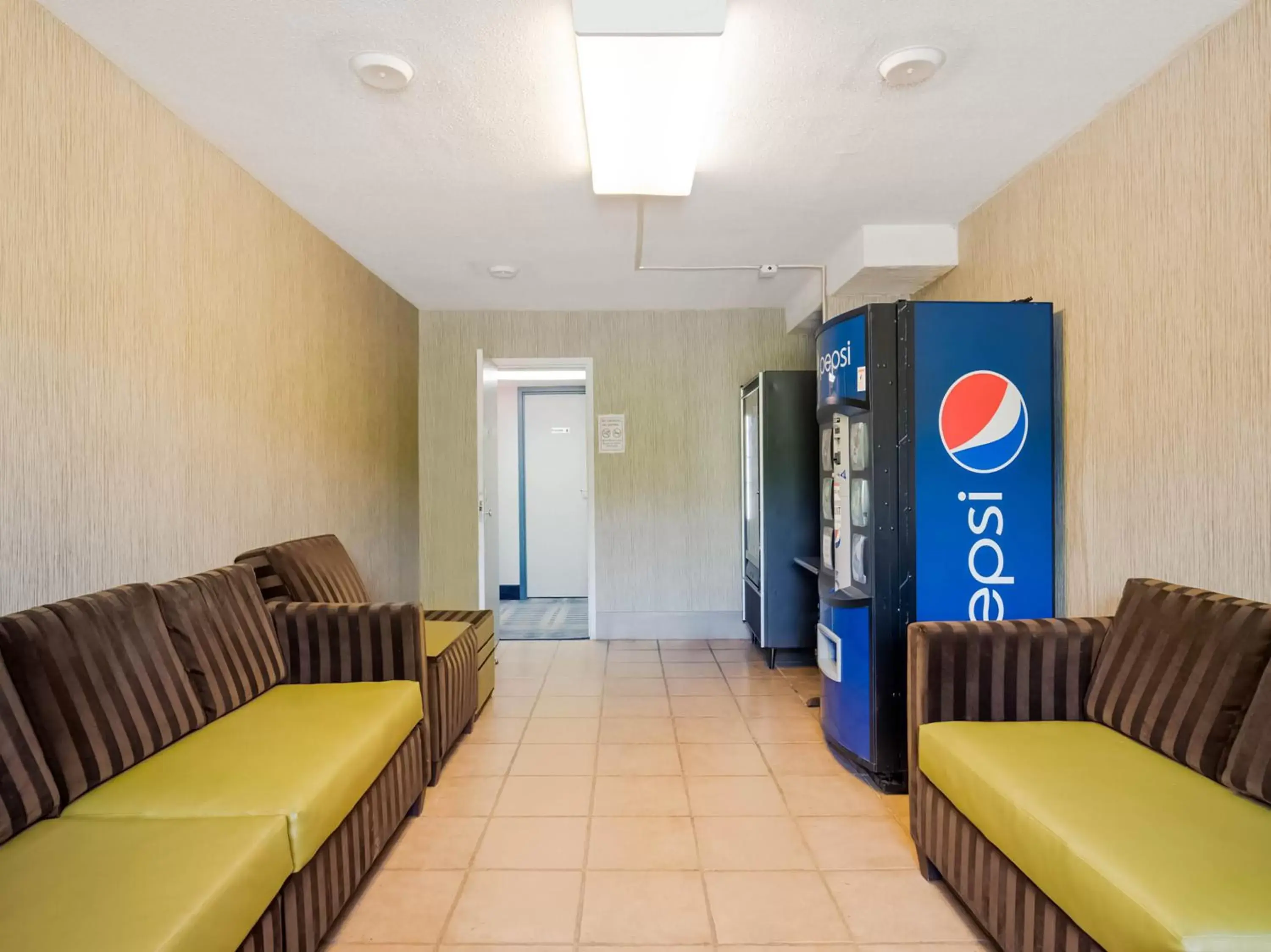 Lobby or reception in Days Inn by Wyndham Conneaut