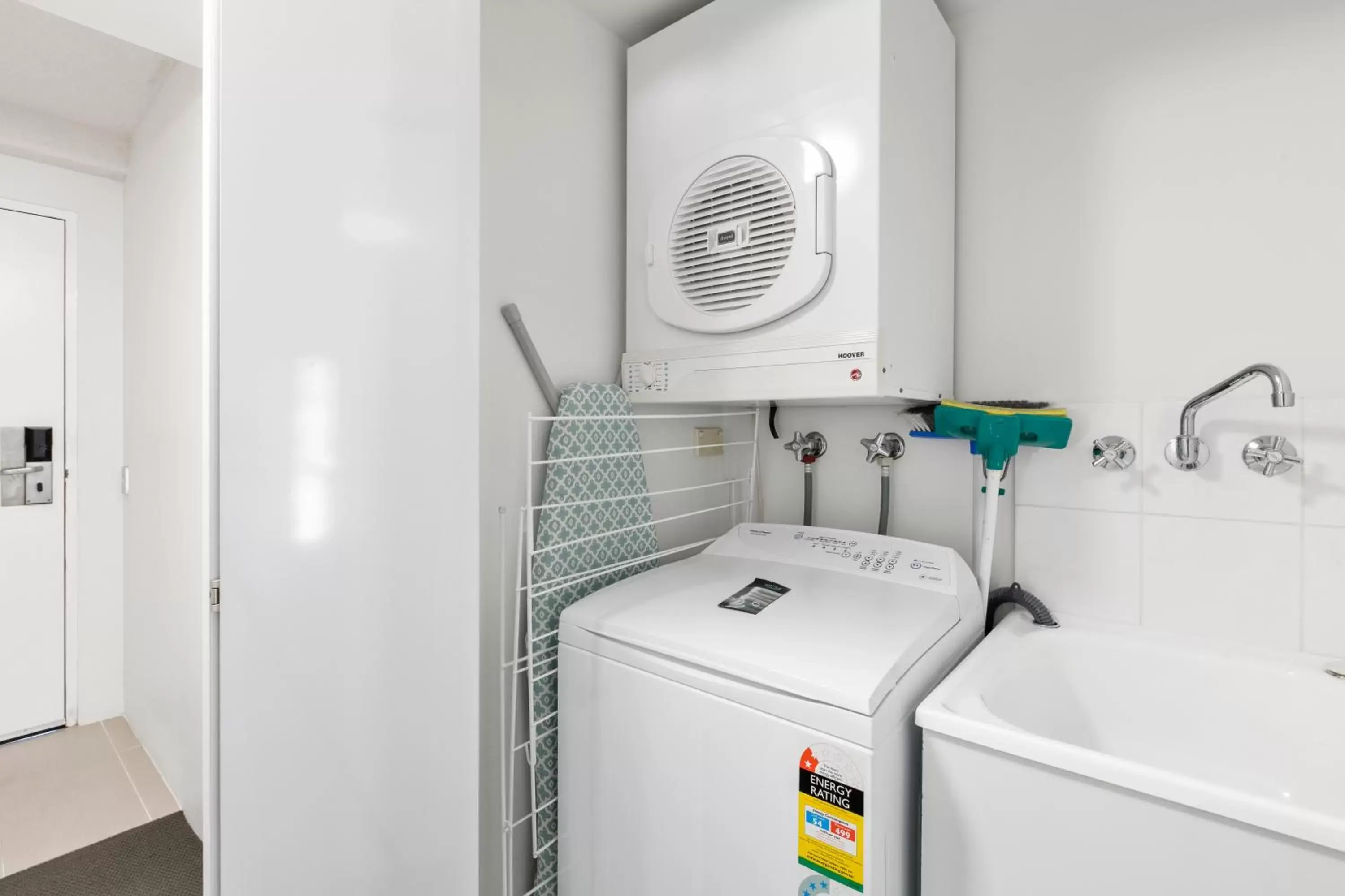 Kitchen or kitchenette, Bathroom in Caribbean Resort