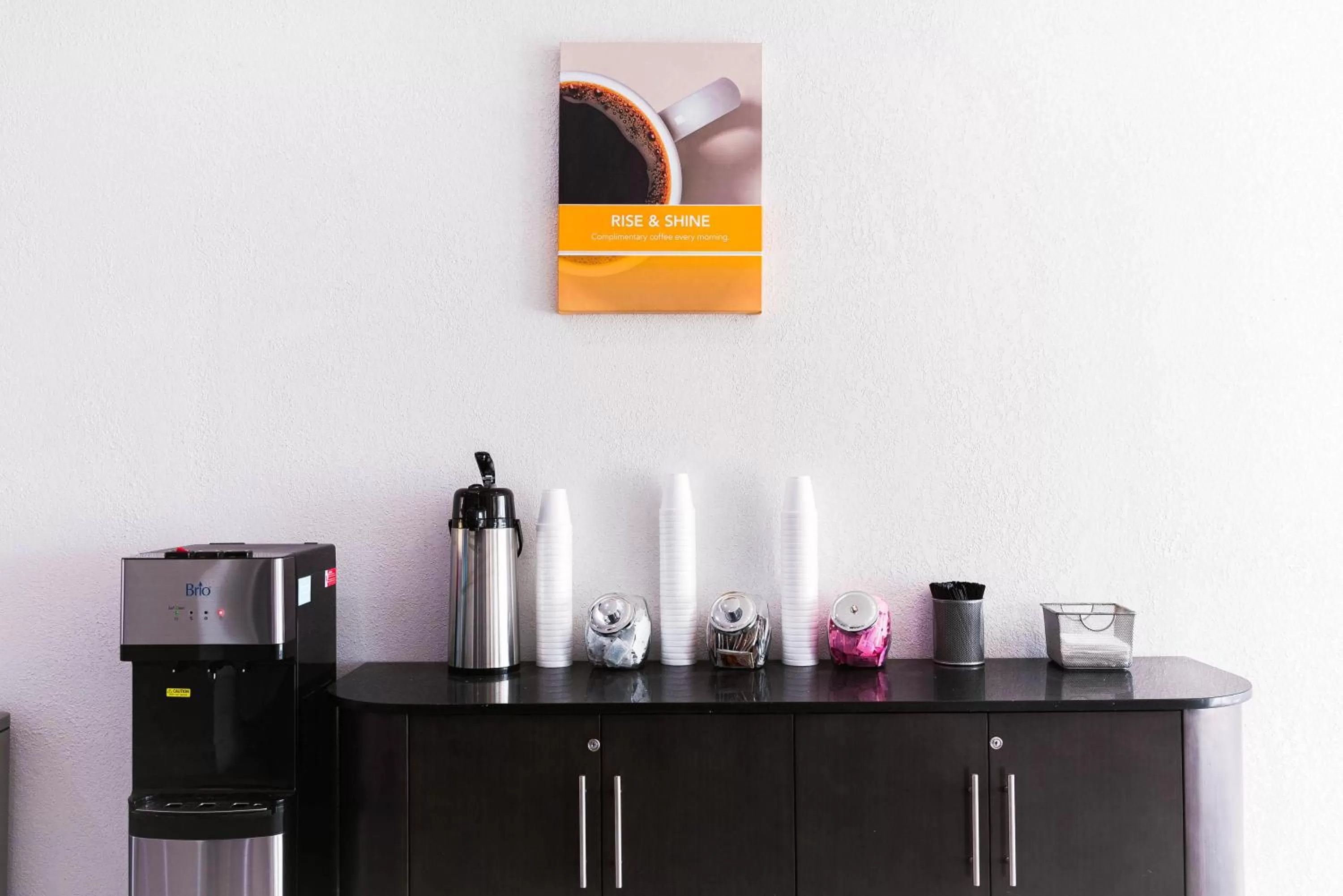 Motel 6 Bellville, OH