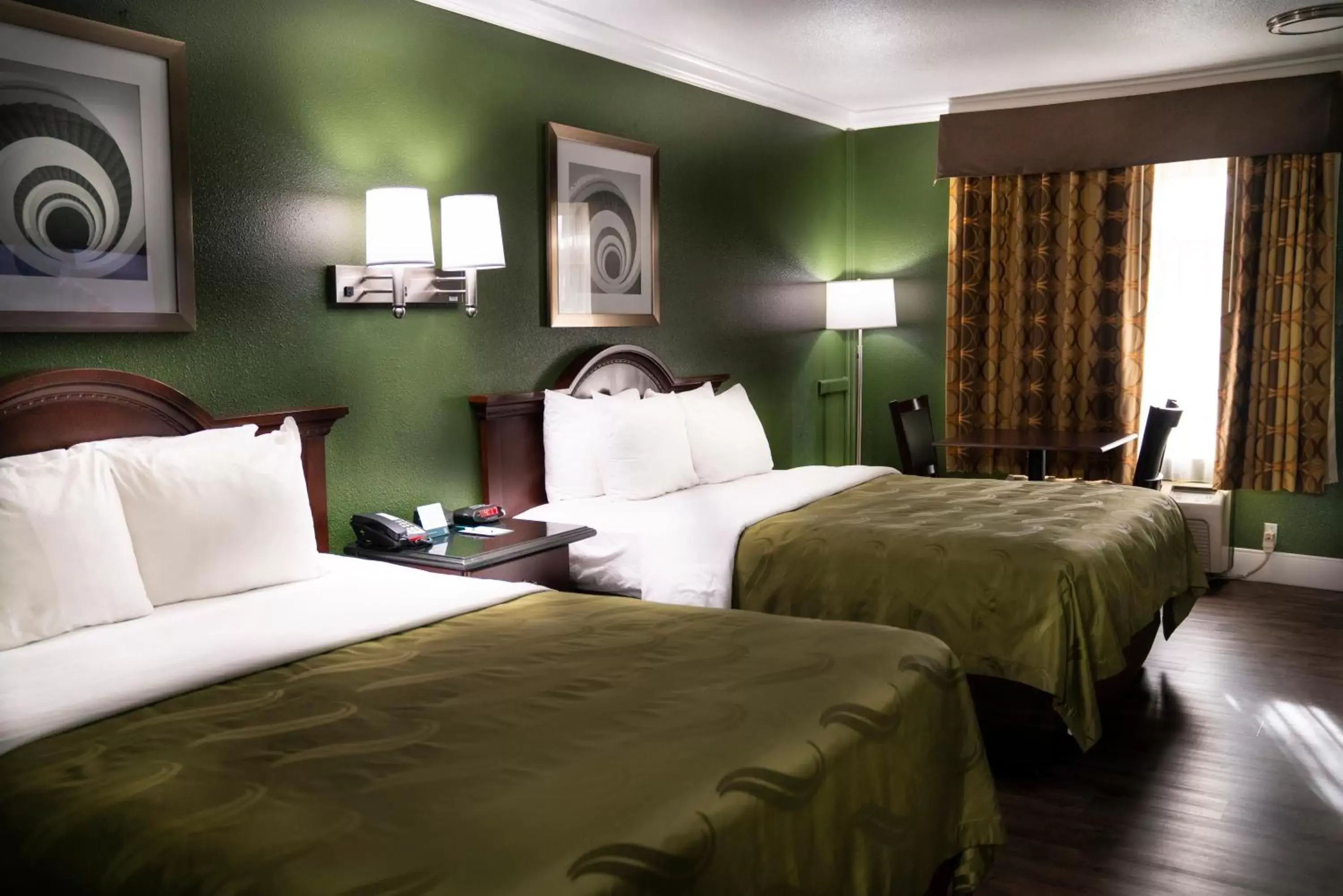 Standard Room, 2 Queen Beds, Non Smoking in Quality Inn Hemet - San Jacinto