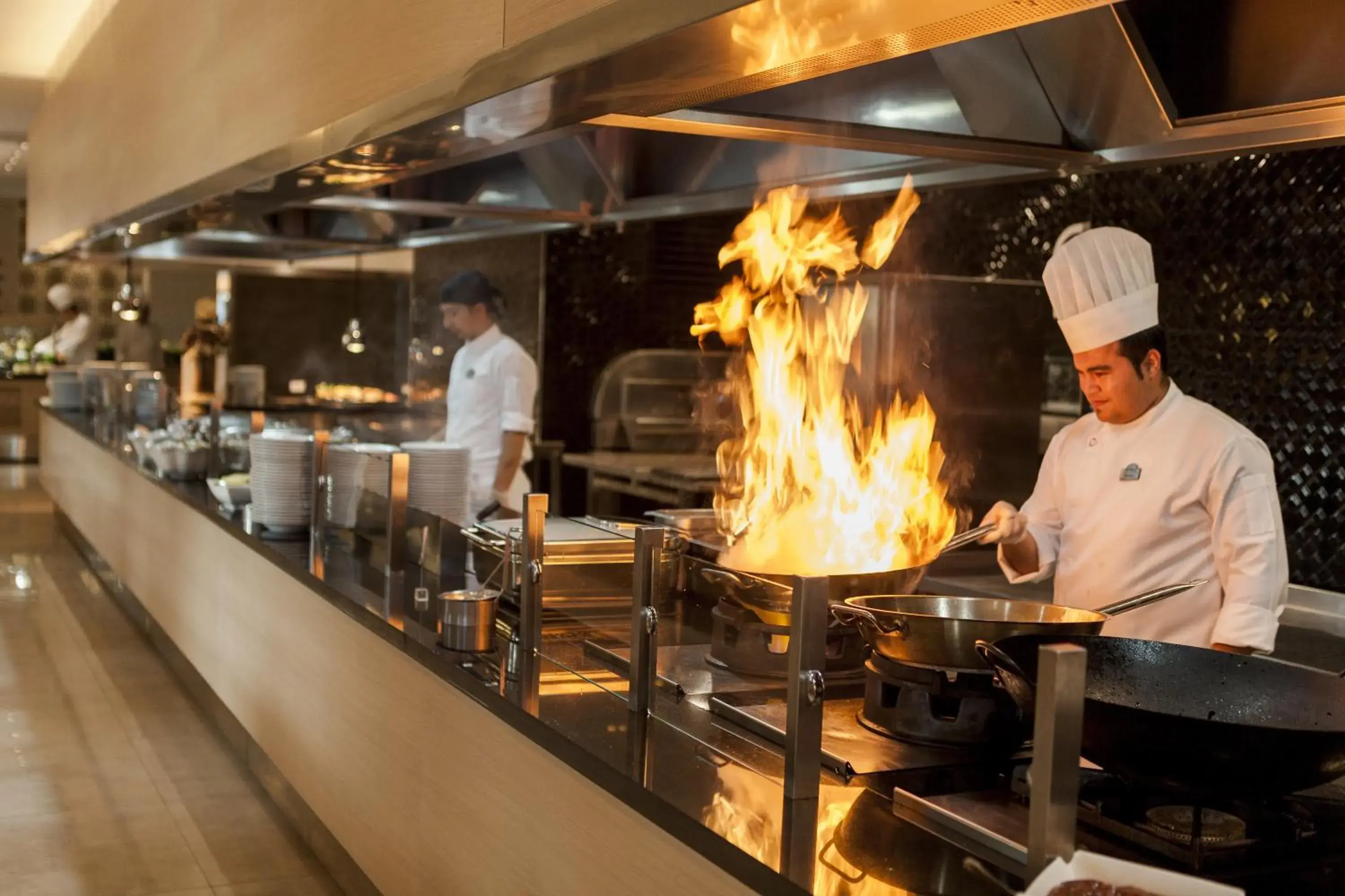 Dinner, Staff in Belek Beach Resort Hotel